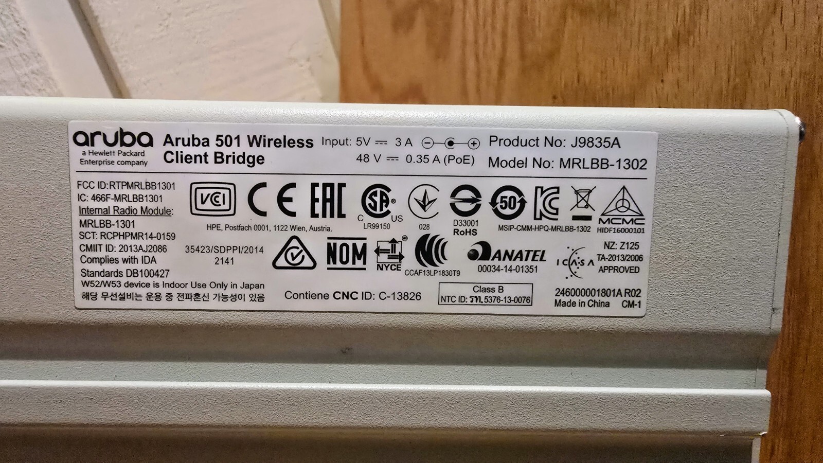Aruba 501 Wireless Client Bridge (J9835A) - CYBER MONDAY SALE
