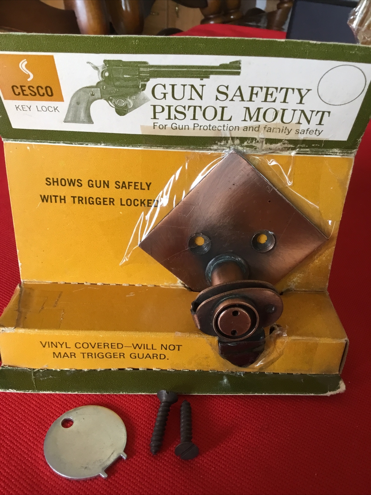Cesco  Key Lock Gun Safety Pistol Mount  Nos