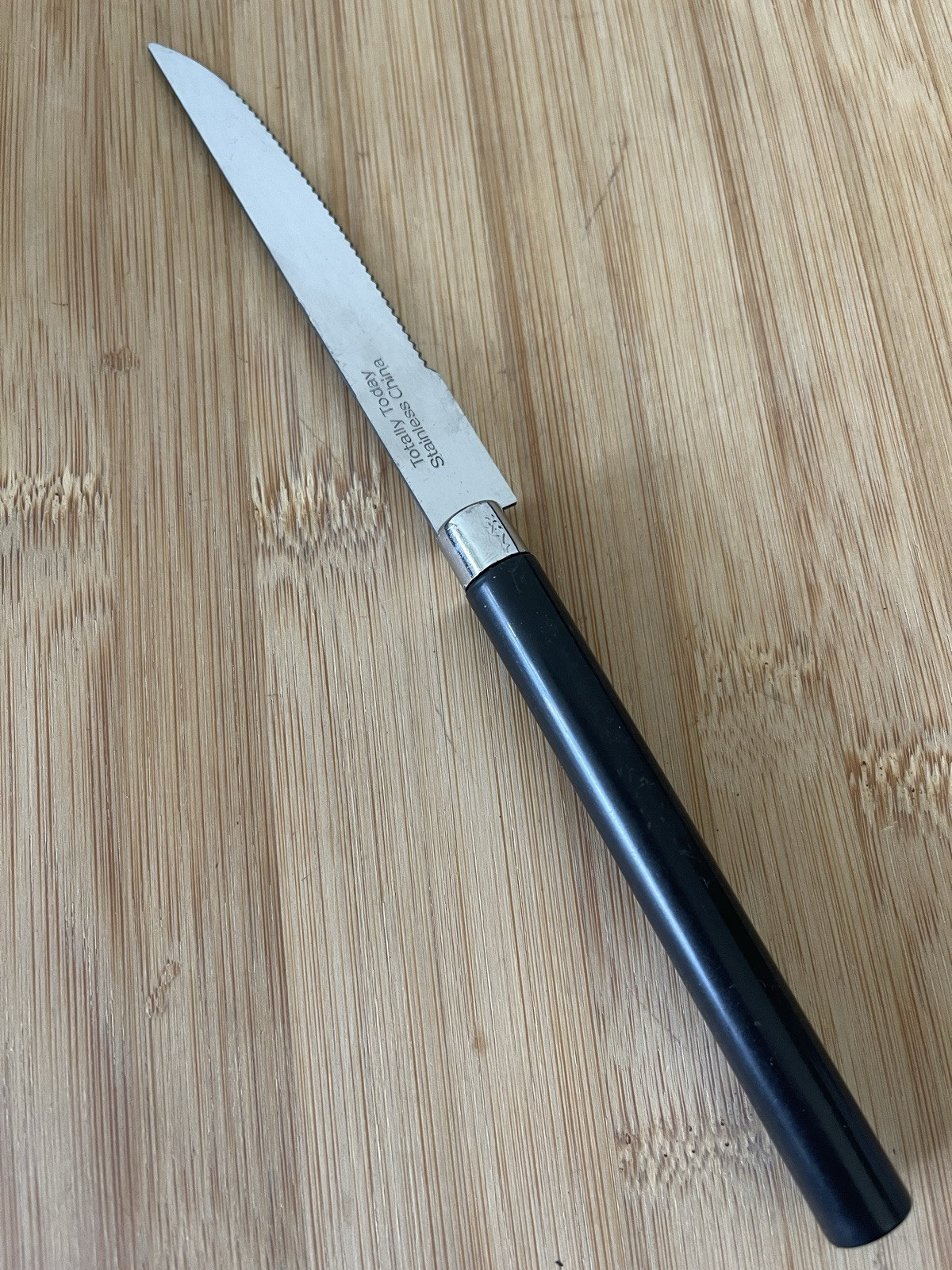 Totally Today Black Plastic Handle Stainless Serrated Steak Knife 8 1/4" NEW