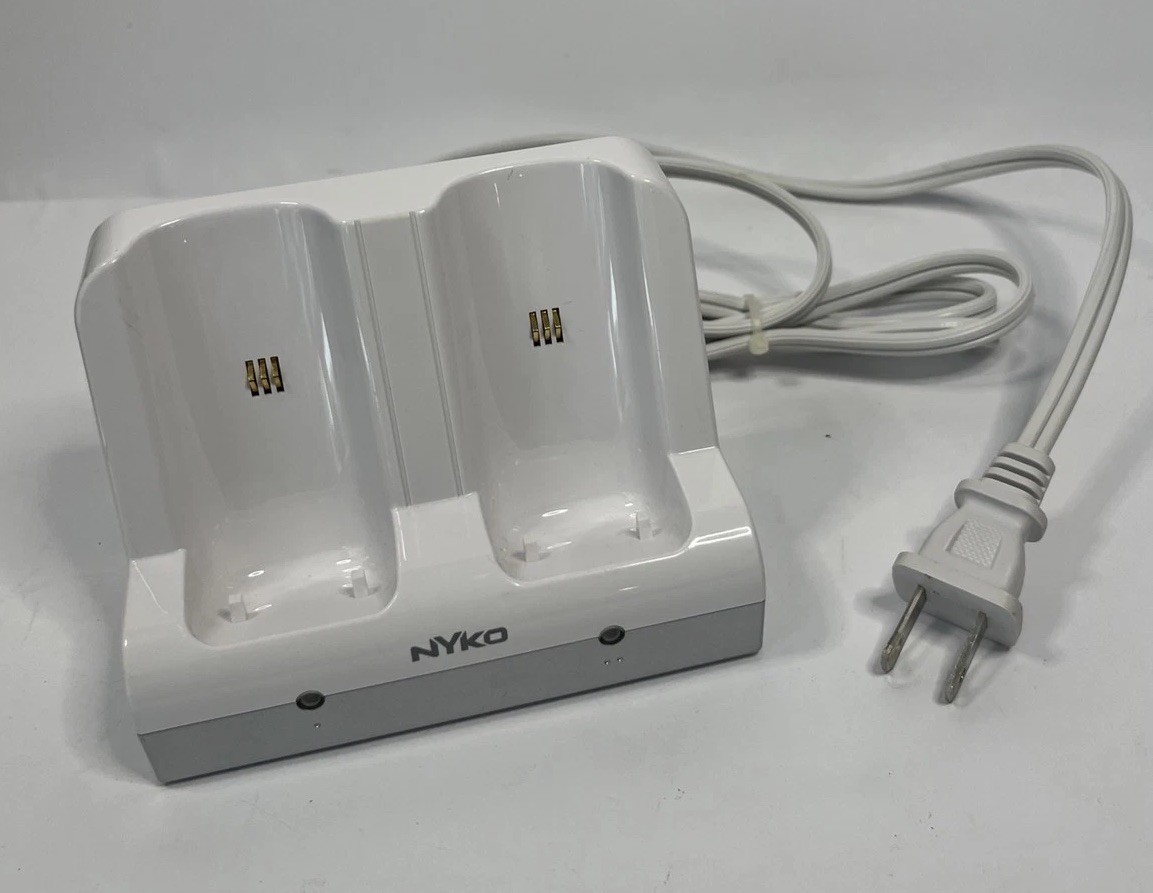 NYKO Charge Station Wii Remote Rechargeable Battery Dock Tested