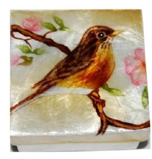 1227*      ROBIN  ~ CAPIZ SHELL TRINKET BOX