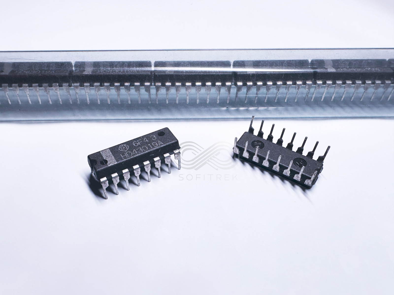 2PCS HD43019A HITACHI Remote Control Transmission CMOS IC DIP-16 ( UPD6122G )