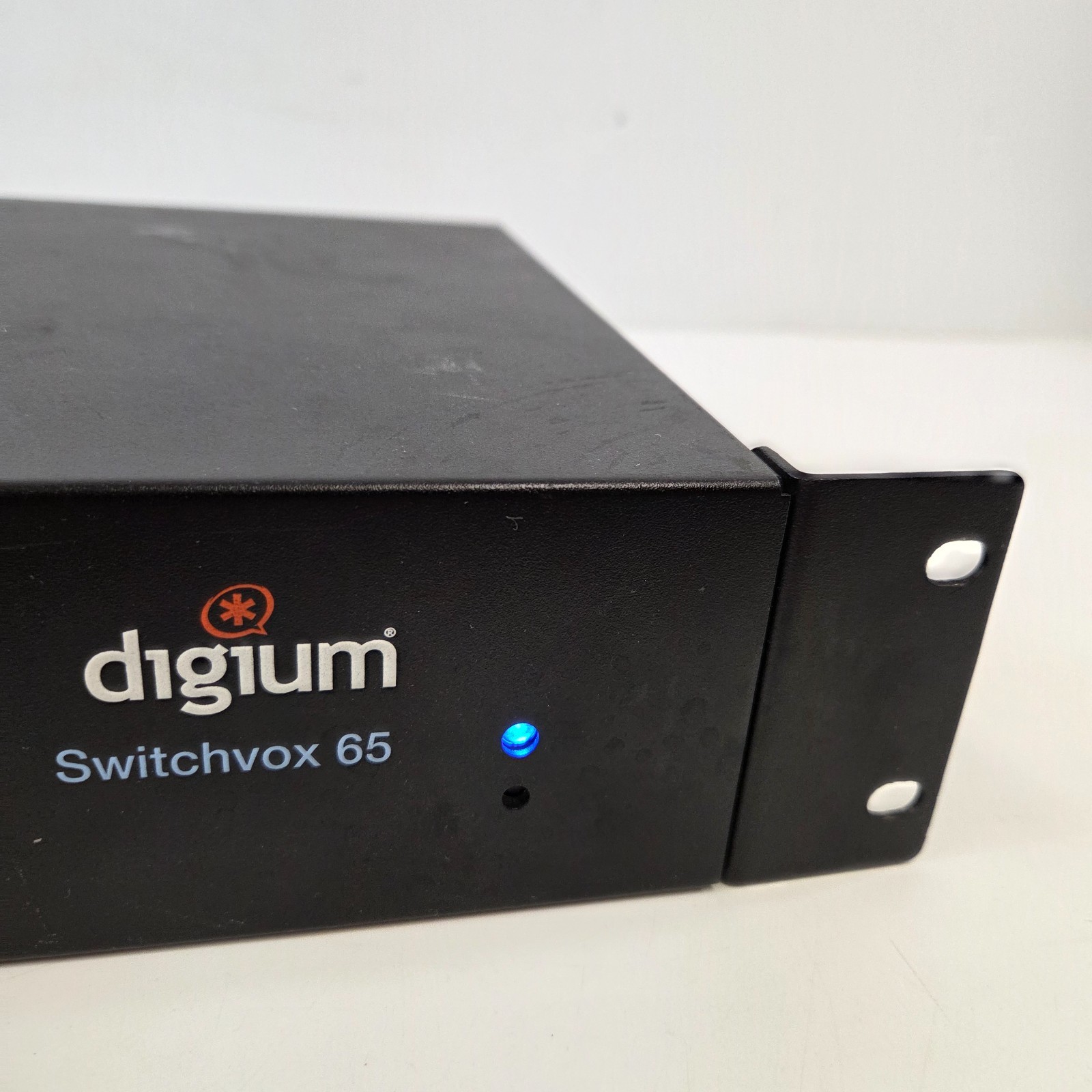 Digium Switchvox 65 AA65 Asterisk VoIP System 2AS65001LF-C