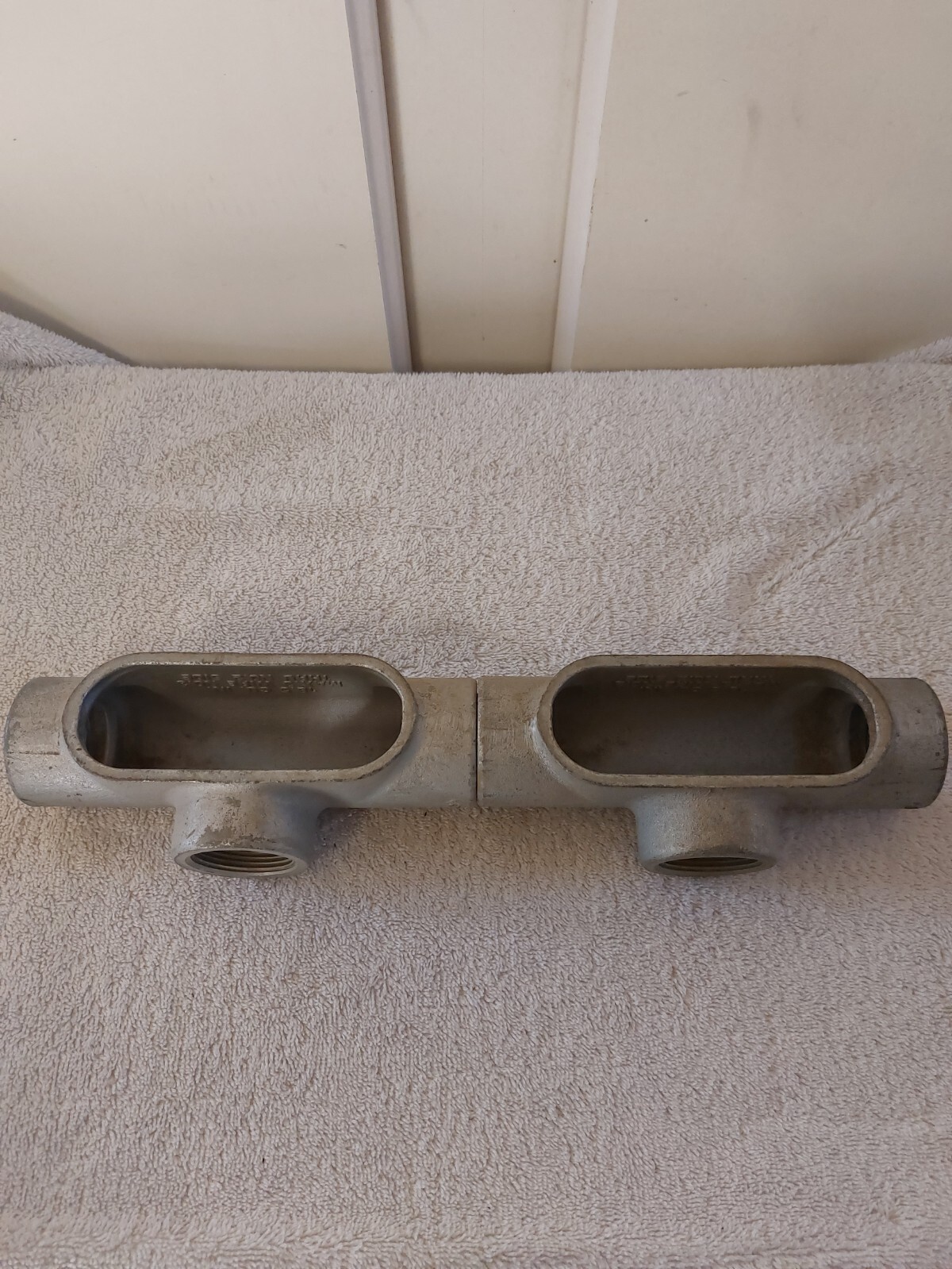 CROUSE-HINDS T47 1-1/4" CONDUIT BODY ( LOT OF 10 )