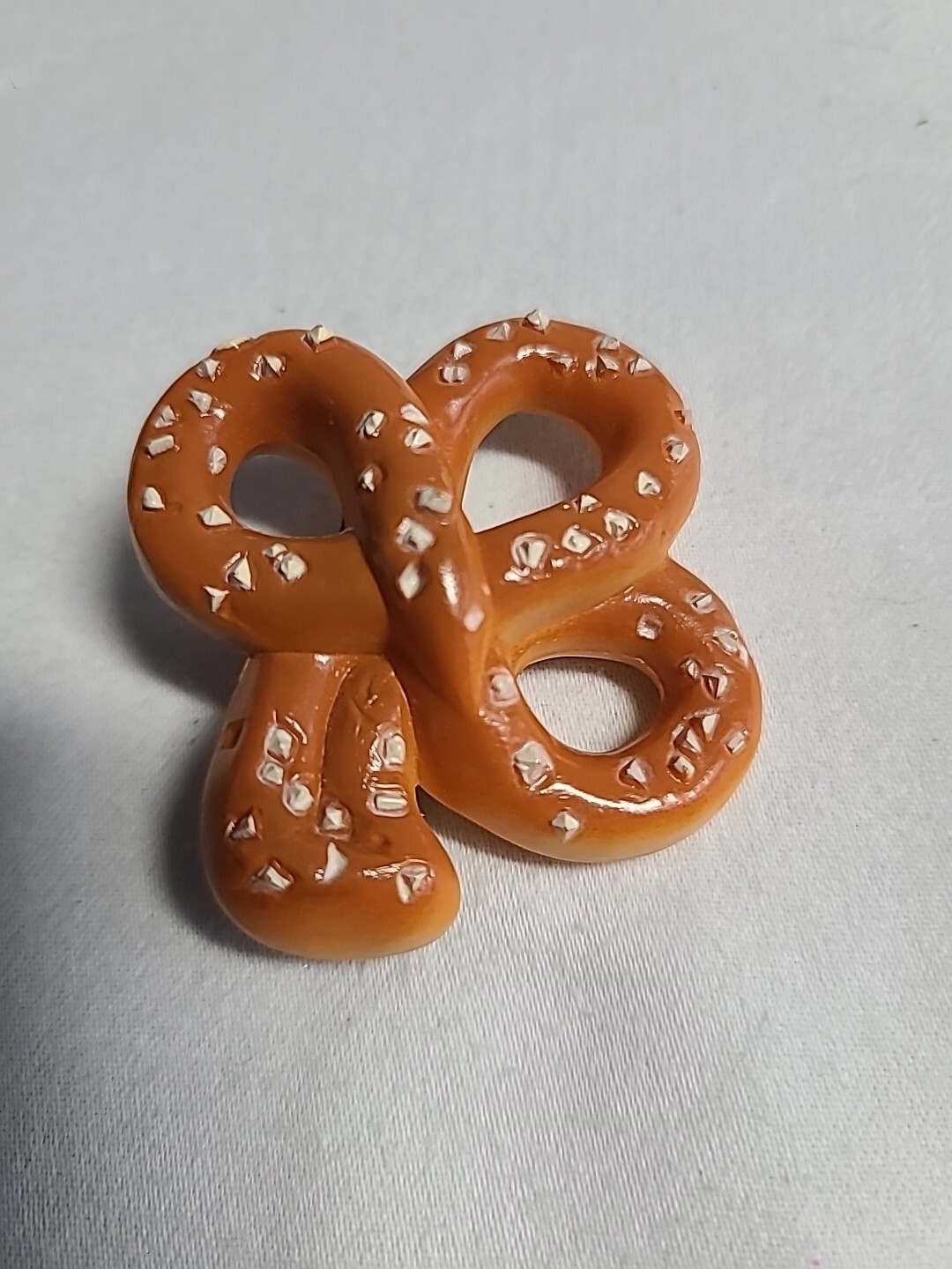 Hallmark St. Patrick's Lapel Pin SHAMROCK PRETZEL