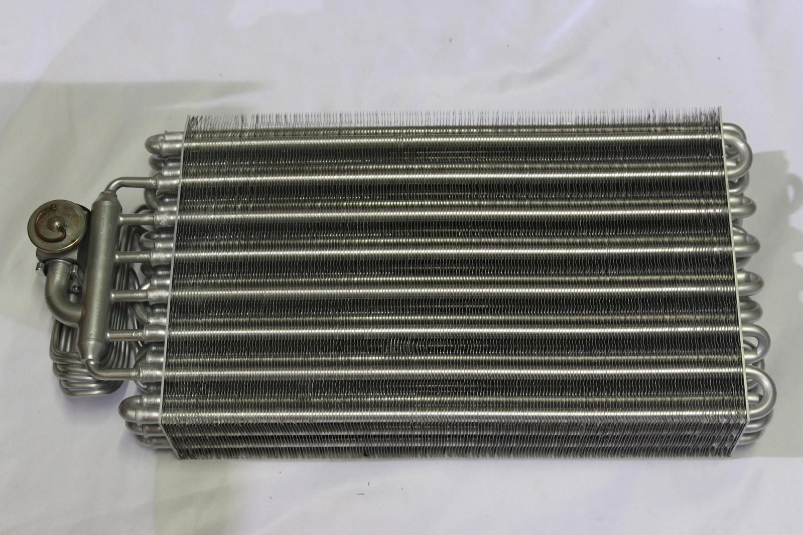 A/C evaporator for BMW E34 E32 525i 530i 535i 850CSi