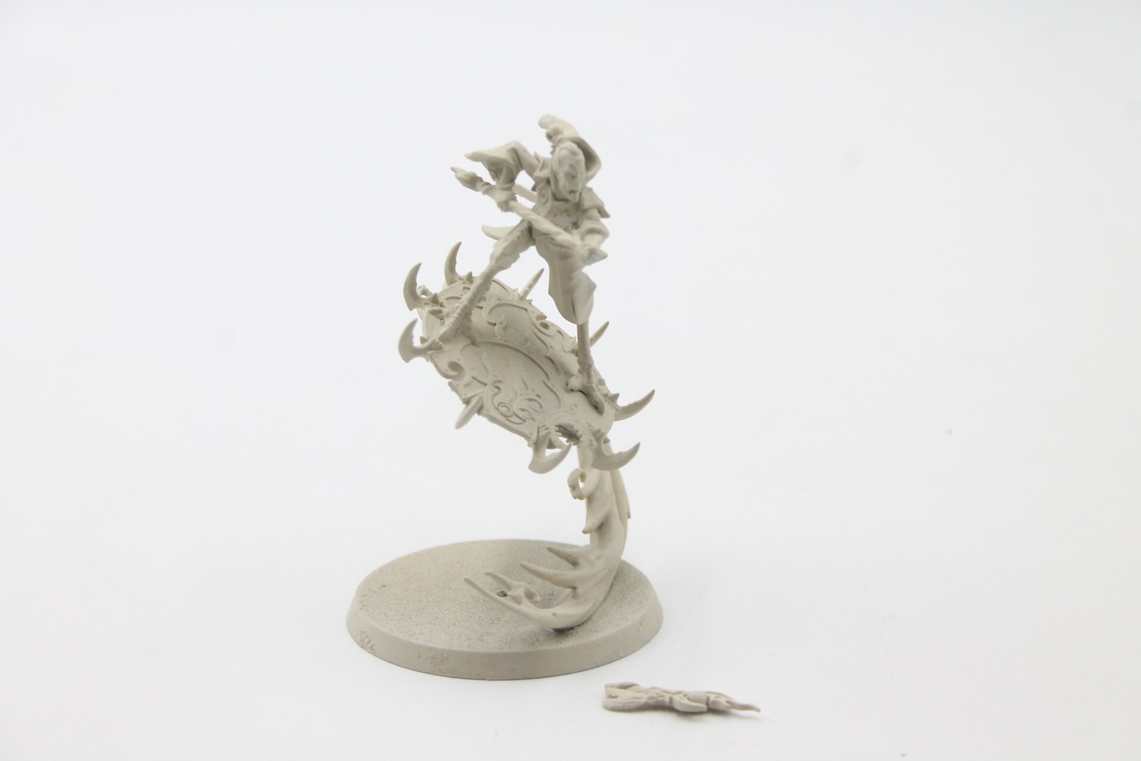Used Warhammer AoS Chaos: Magister on Disc of Tzeentch