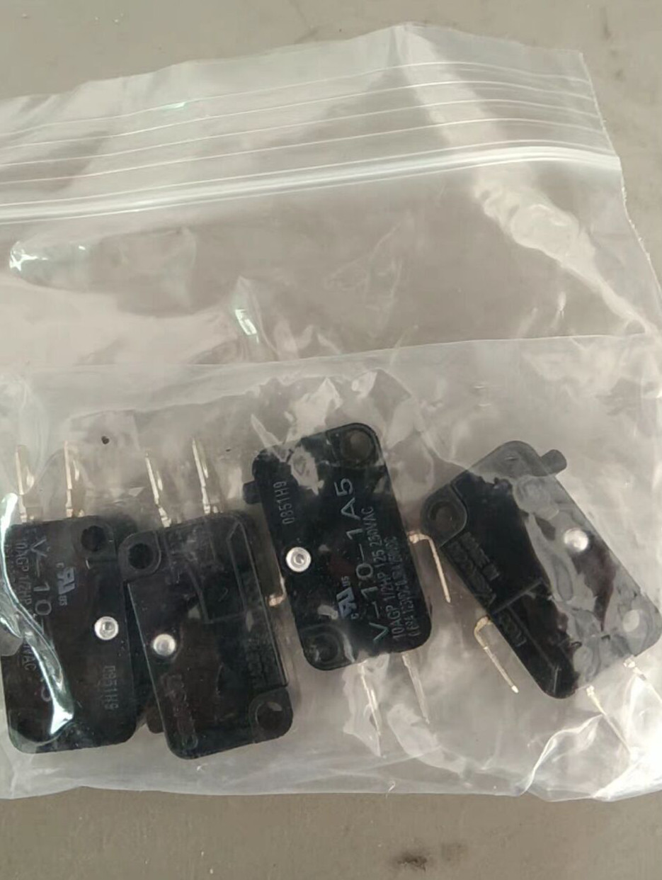 10PCS New Omron V-105-1A5 V1051A5 Mircoswitches Brand Free Ship