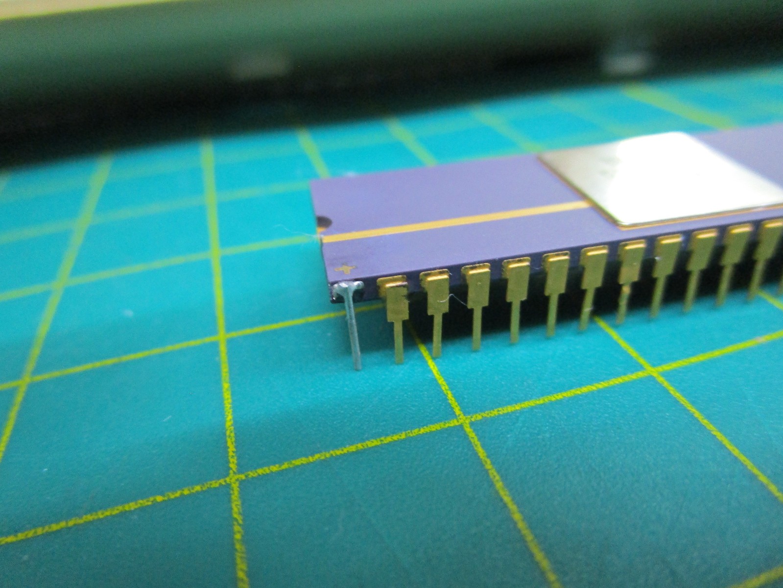 COMMODORE 64C COMPUTER 250466 HEATSINKS C64C TESTED AND WORKING LOT#X8 💻