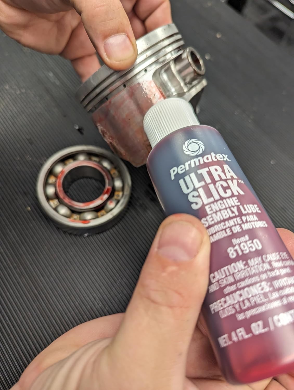 Ultra Slick Engine Assembly Lube, 4 oz. , Red