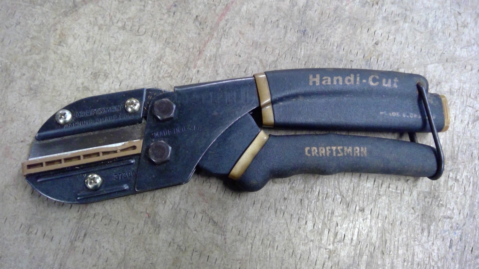 Vintage Craftsman Handi-Cut Blade Compartment Handy Cutter 37300