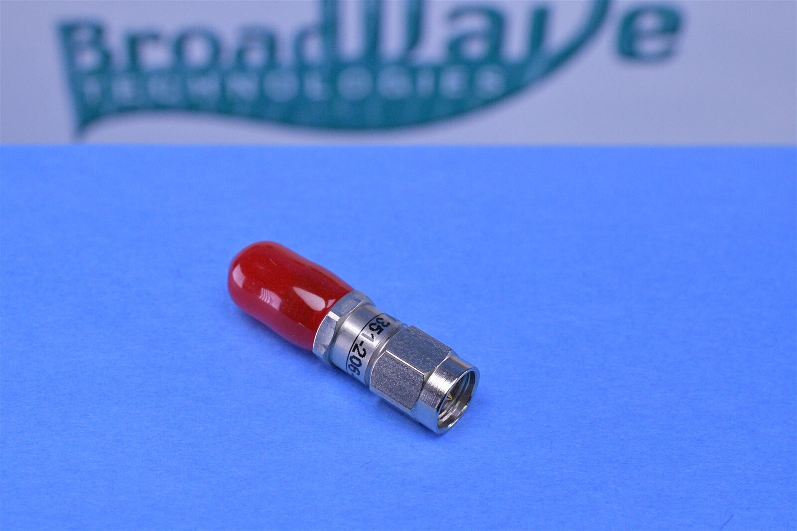 Broadwave Technologies DC-18 GHz Fixed Attenuator 50 Ohm .5W SMA Male 4dB