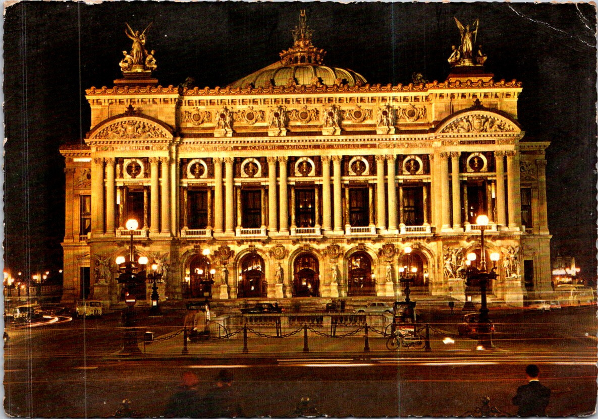(1006) 31-5-2025 - France - Paris Théatre de l'Opéra (outside)