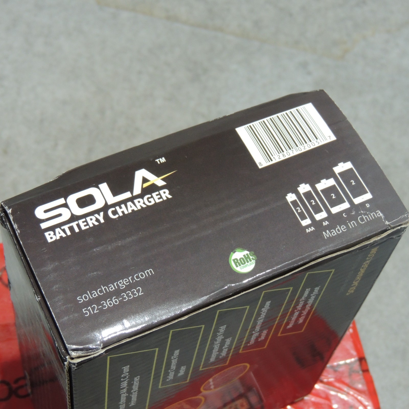SOLA Rechargeable Battery Charger Integrated High Yield Solar Panel