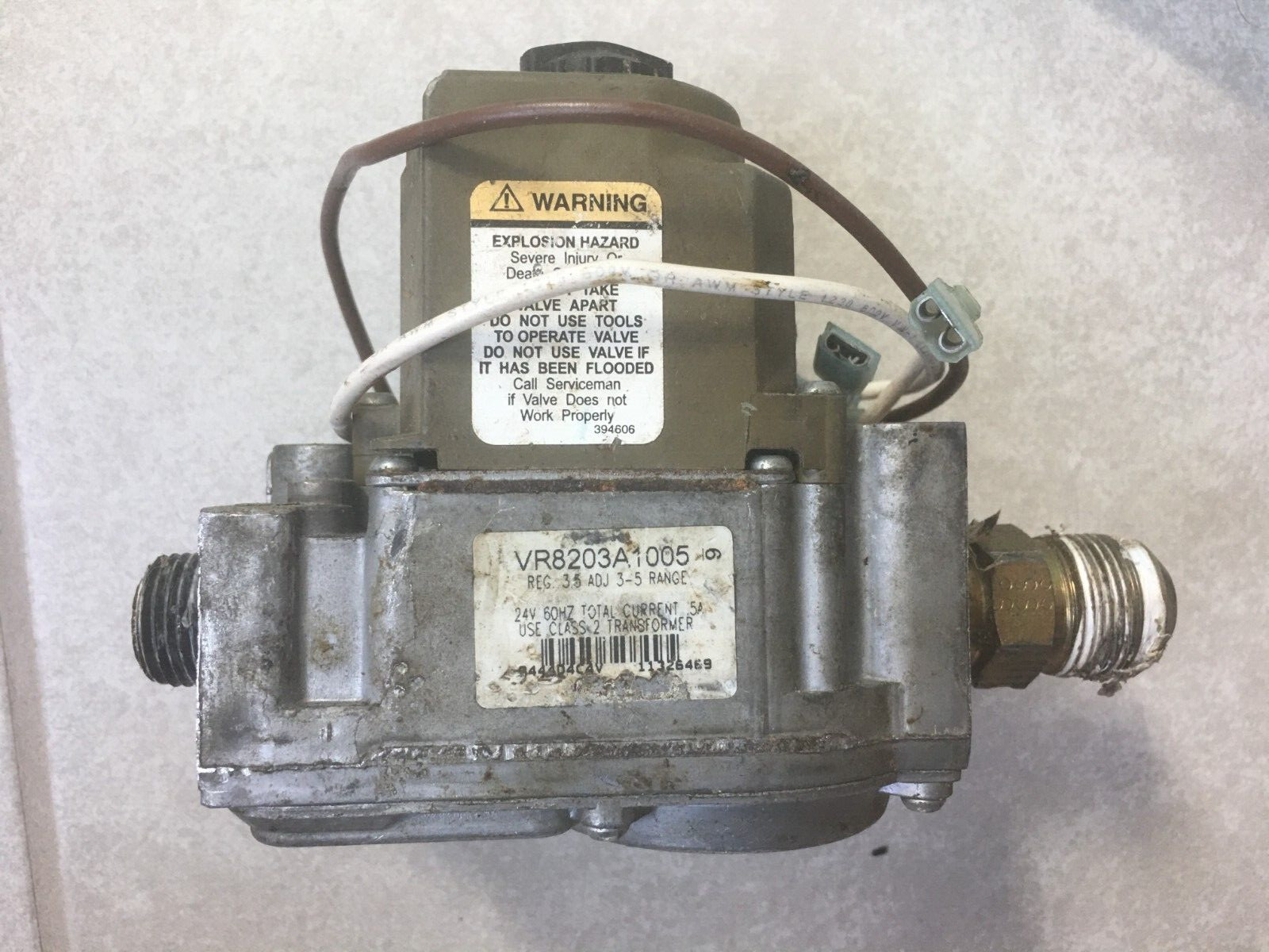 Used Gas Valve 24V #VR8203A1005 Genuine OEM for Ultrafryer Brand 100% tested