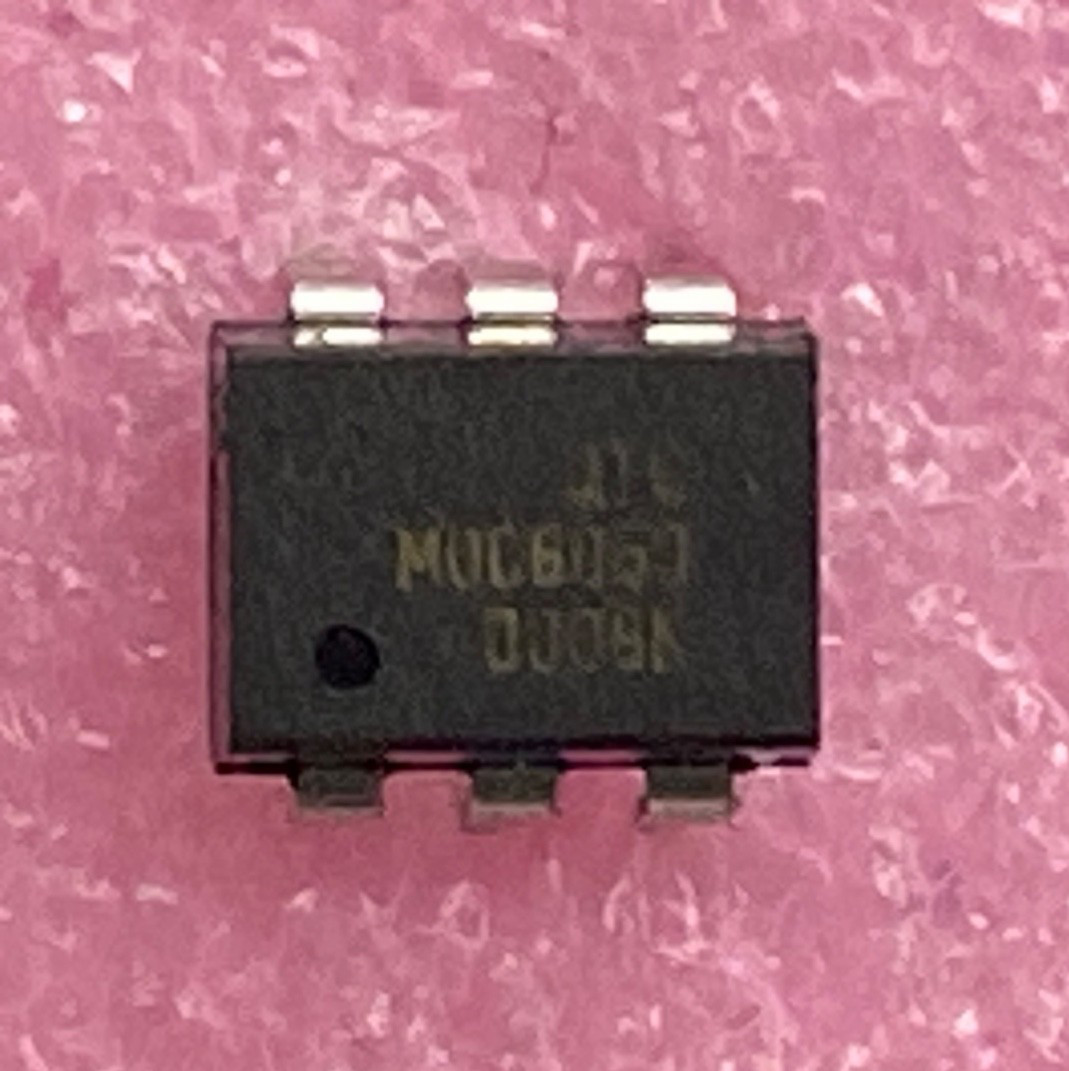 QTC MOC8050 photo Darlington optocoupler no base connection Integrated Circ