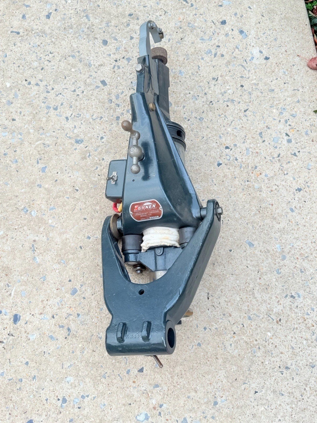 Sunnen Crankshaft Grinder Model KN