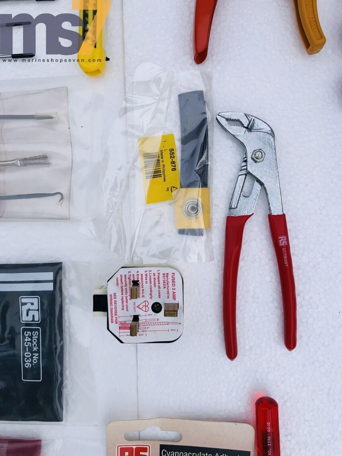 RS COMPONENTS ELECTRO-MECHANICAL TOOL KIT WITH ACCESSORIES AS SHOWN #NEW