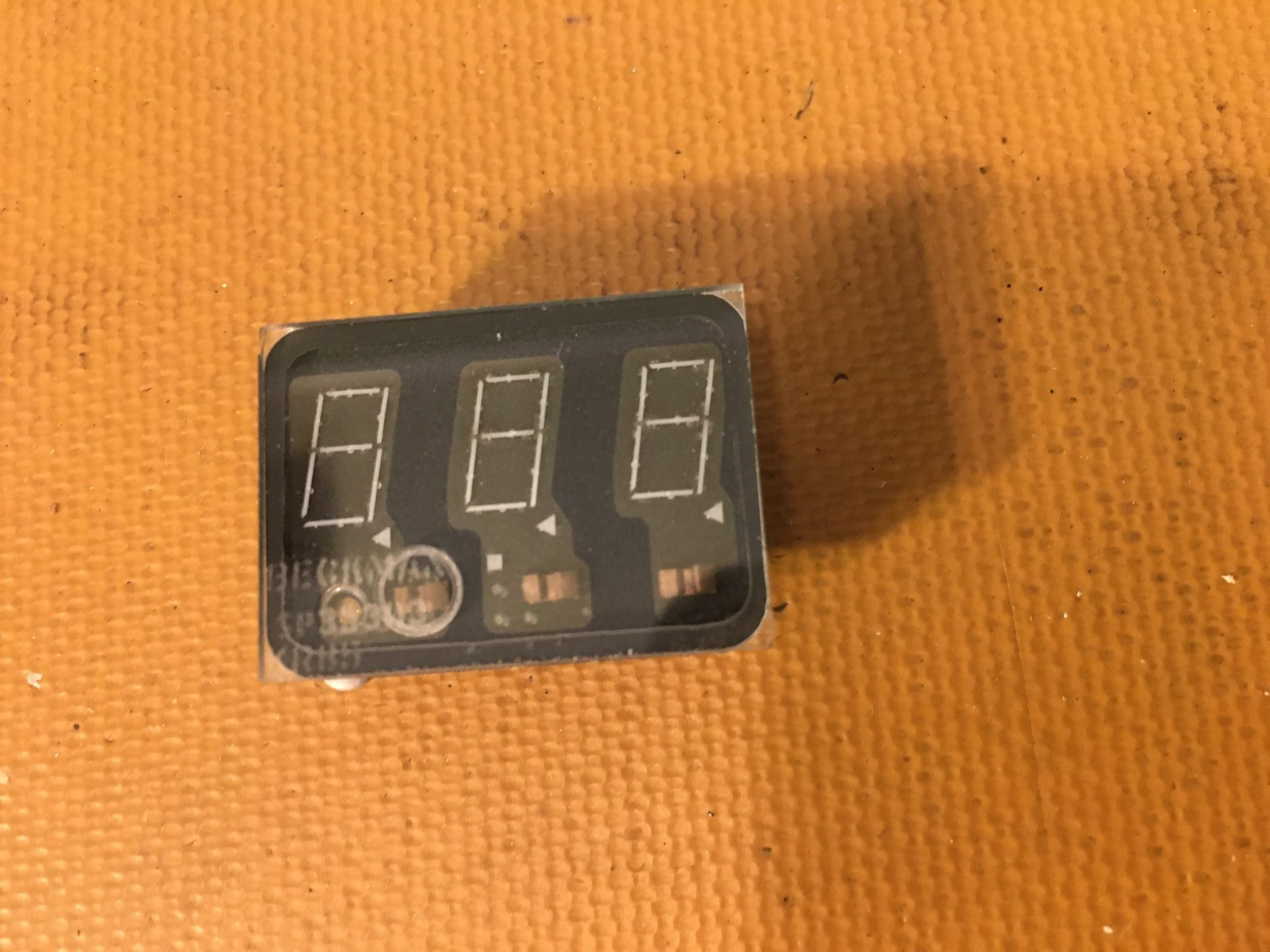 King Small Part:  037-0069-00 aka 037-00069-0000,  NOS. KI-266, KI-267 Display