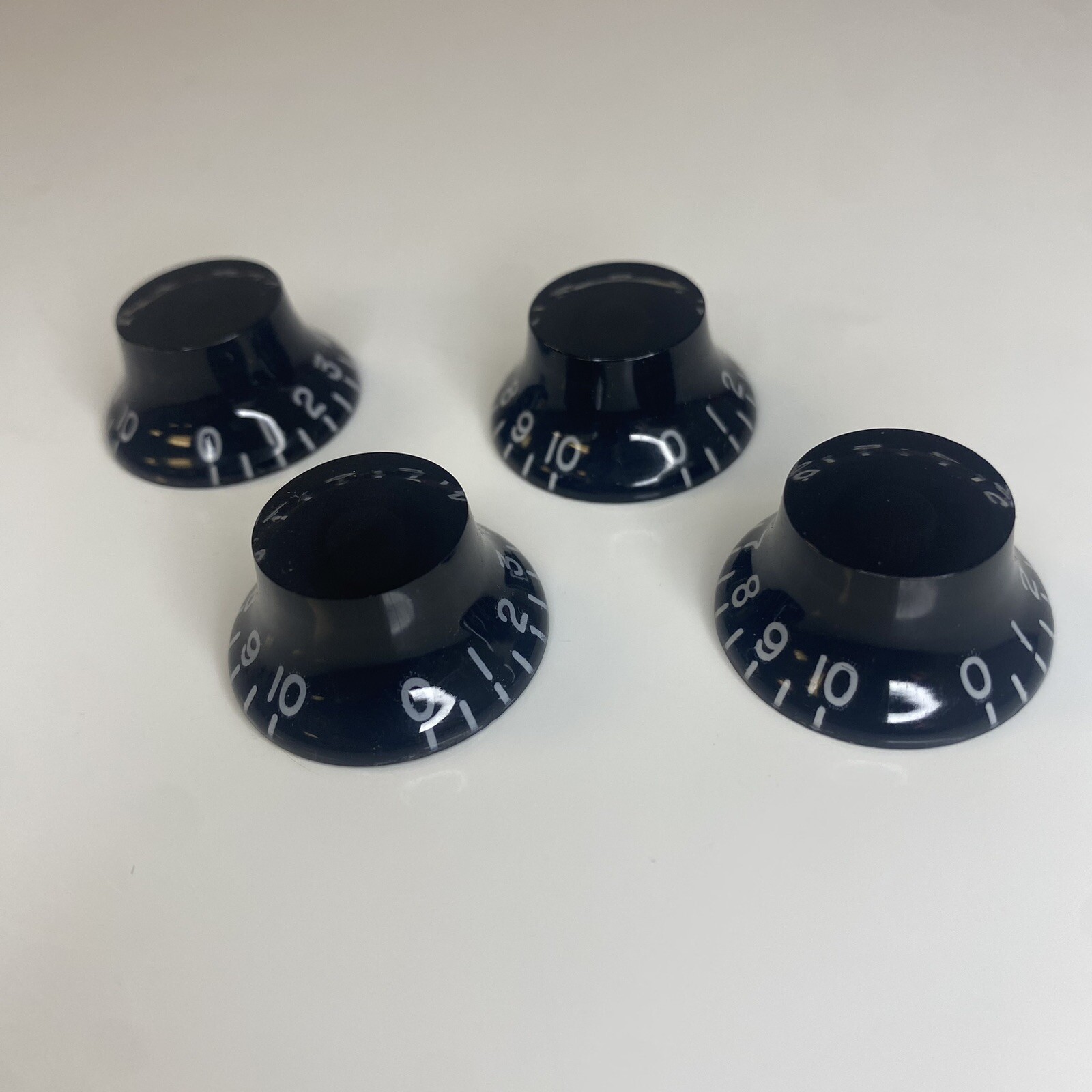 Guitar Gibson LP Style Black Top Hat Bell Knobs Set of 4