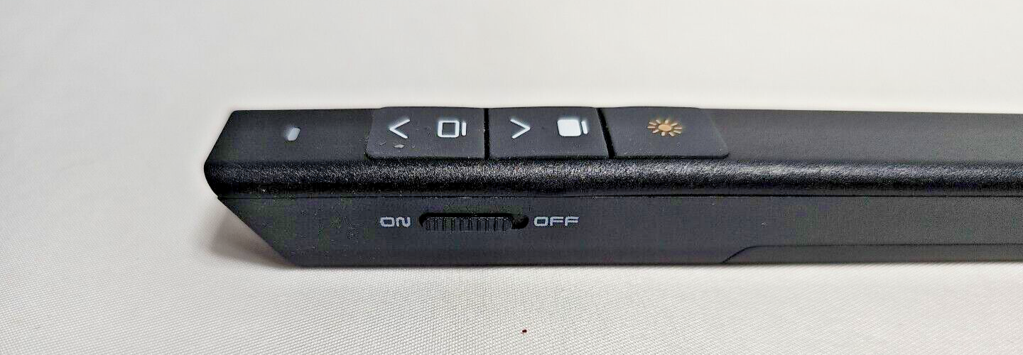 PC189a Wireless Presenter with Laser Pointer 300 FT, 2.4GHz Presentation ...