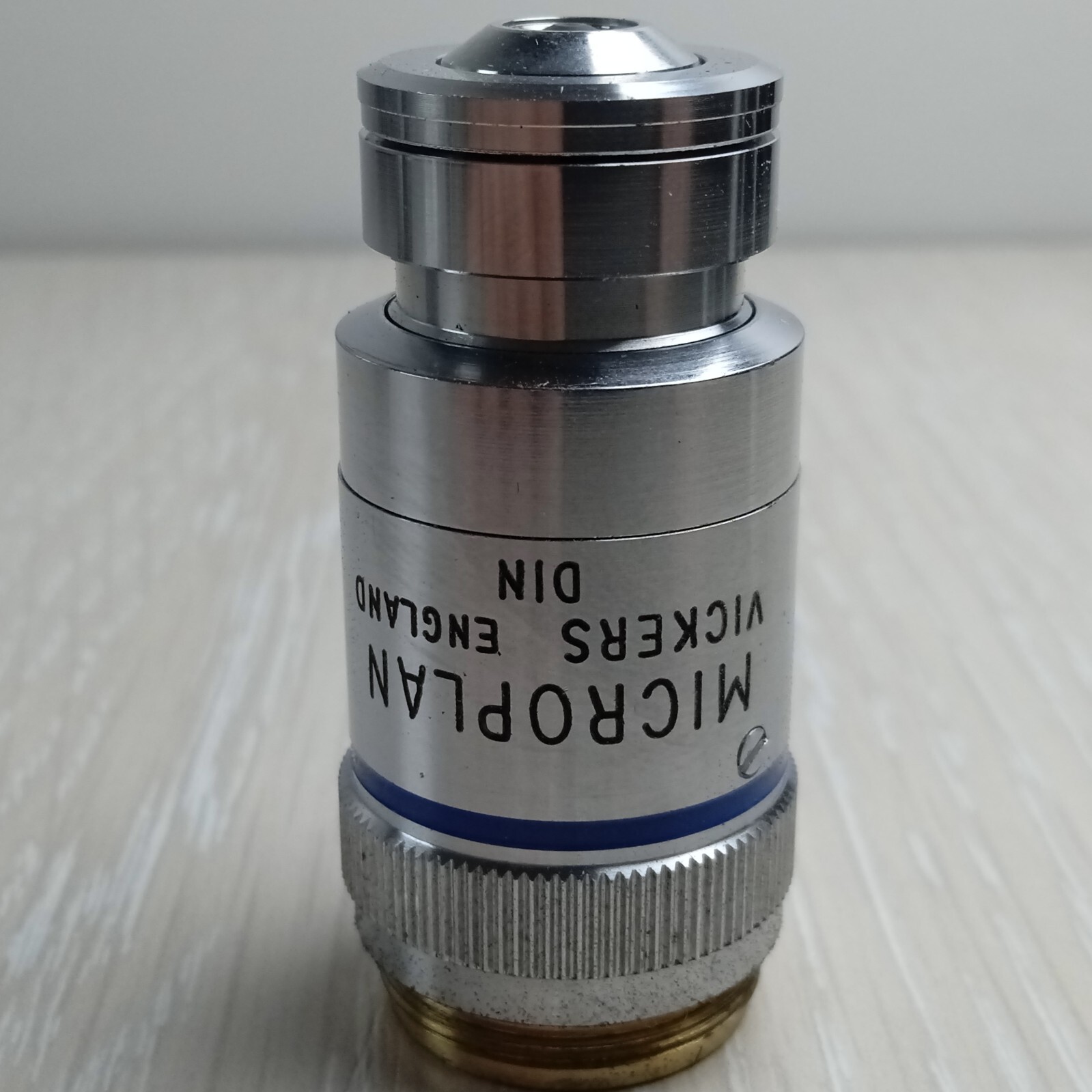 Vickers microplan 63/0.90 Microscope Objective lens #0199