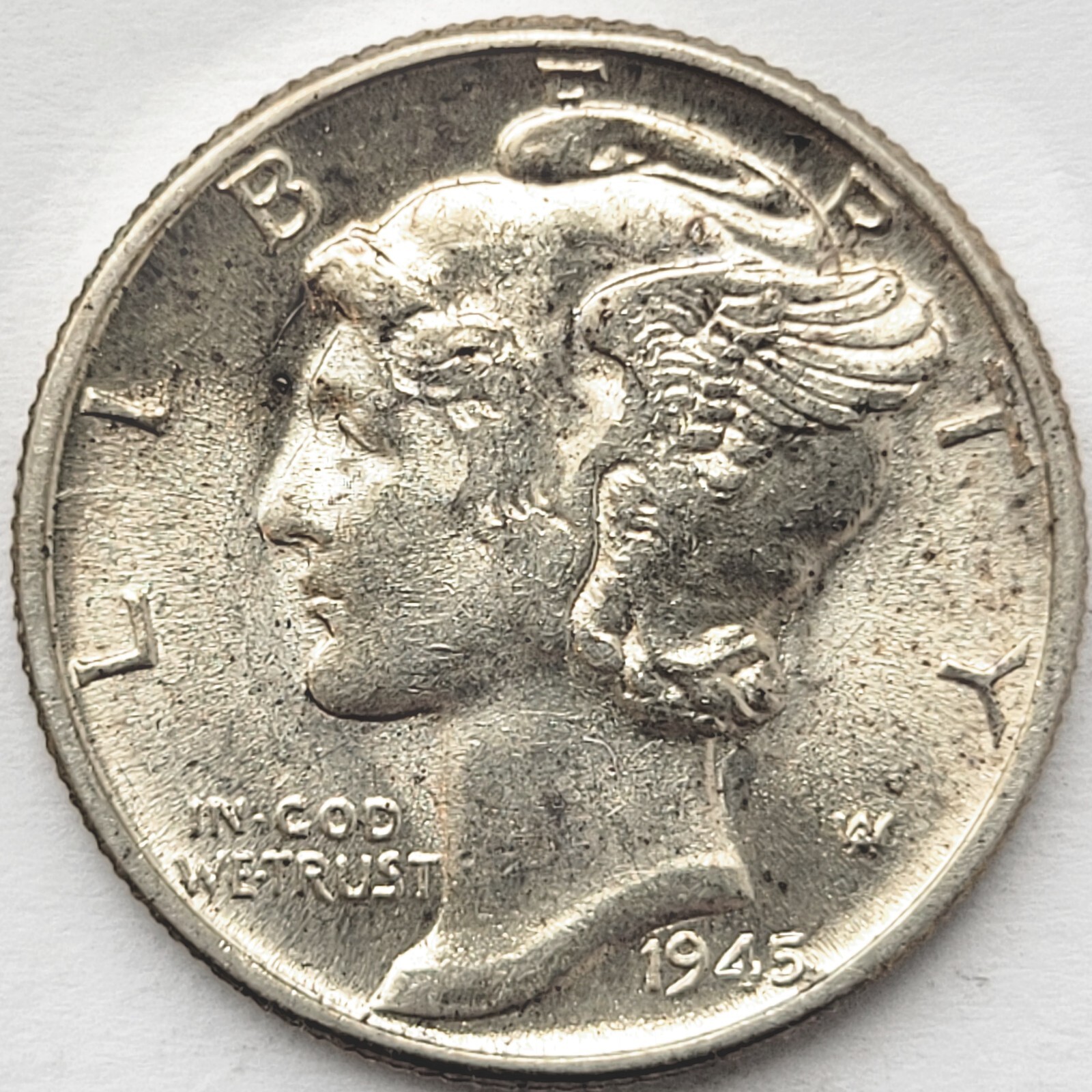 1945-P Mercury Silver Dime 10c in Unc Condition * Original Surfaces * 1945P