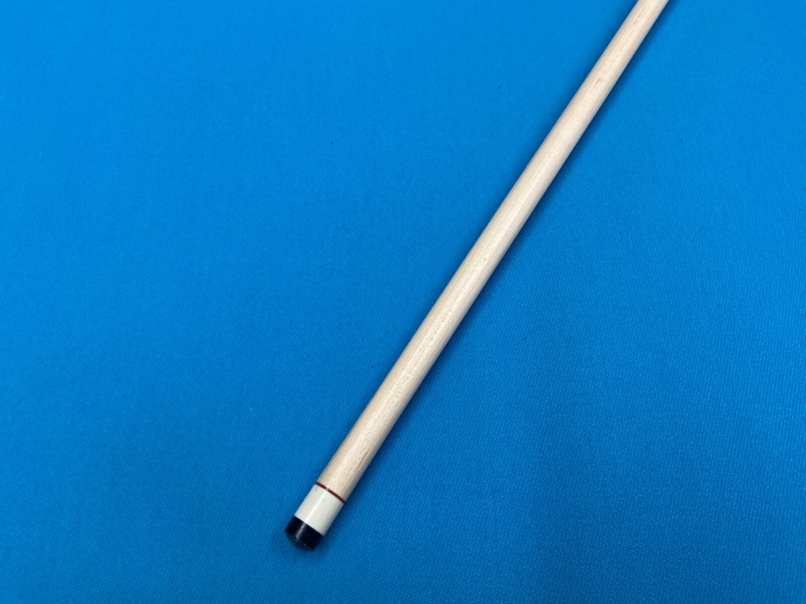 McDERMOTT CUE SHAFT G-CORE 3/8 x 10 * 13 mm.