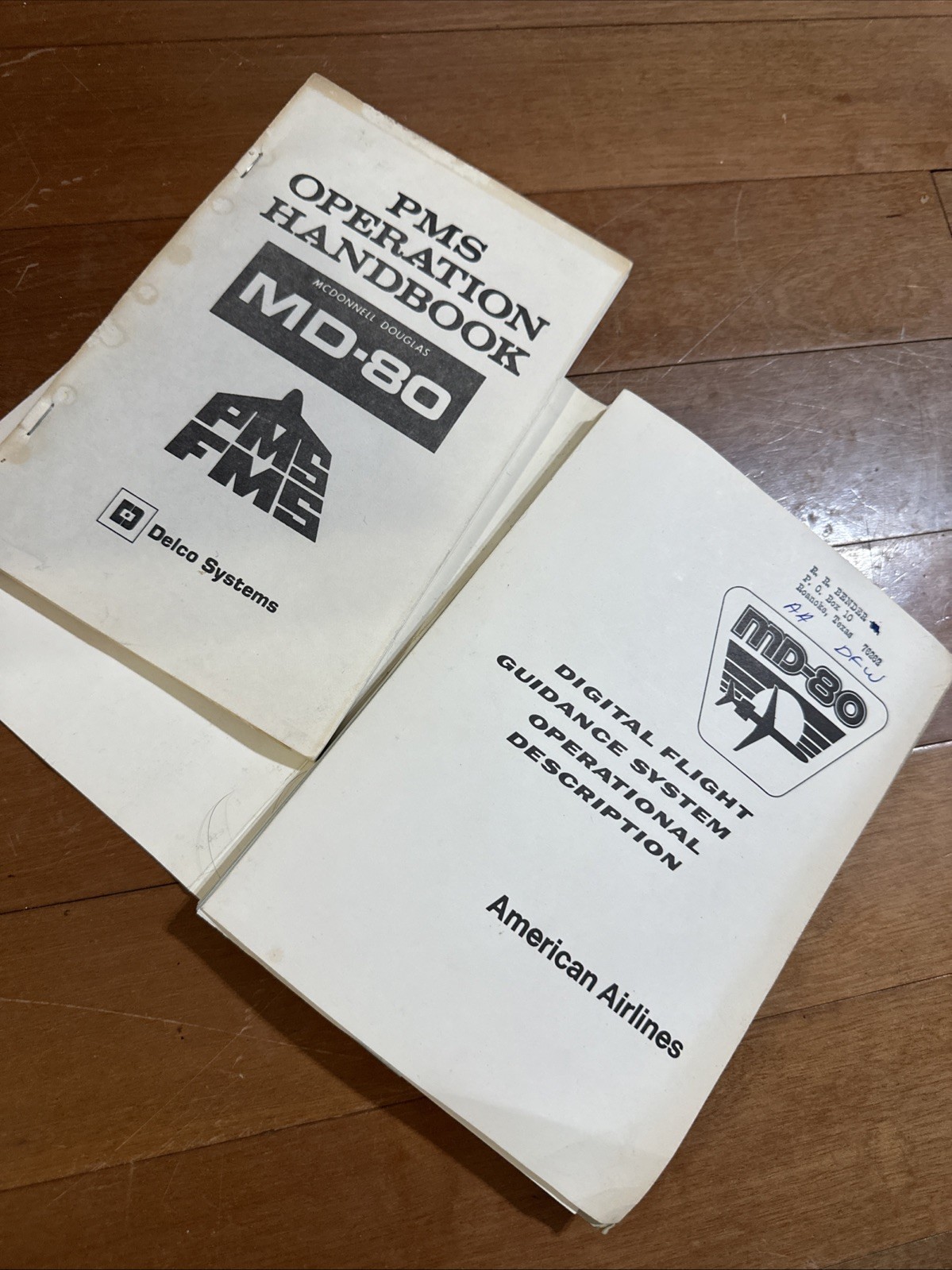 American Airlines 1984 Douglas MD-80 Plane Training Handbook Operate Manuals
