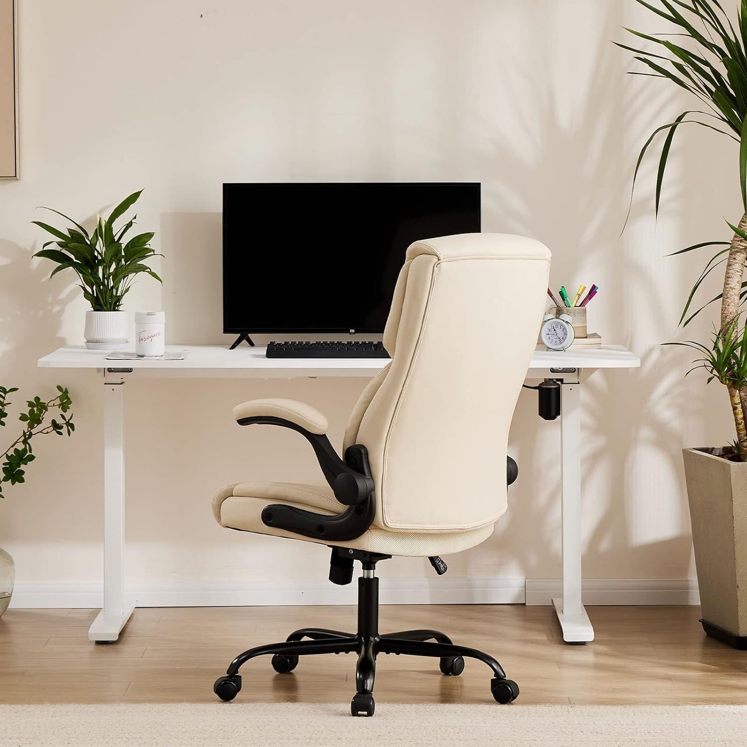 Ergonomic Office Chair Heavy Duty Task Desk Chair W/ Flip-up Arms PU Leather