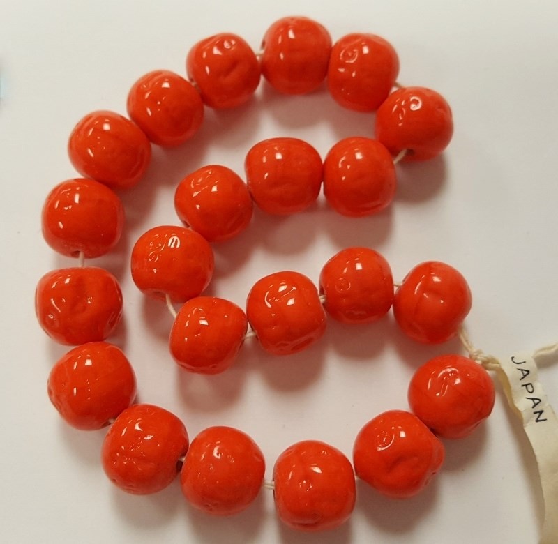 24 VINTAGE JAPANESE CHERRY BRAND GLASS CORAL 11mm. BAROQUE ROUND BEADS 4736T