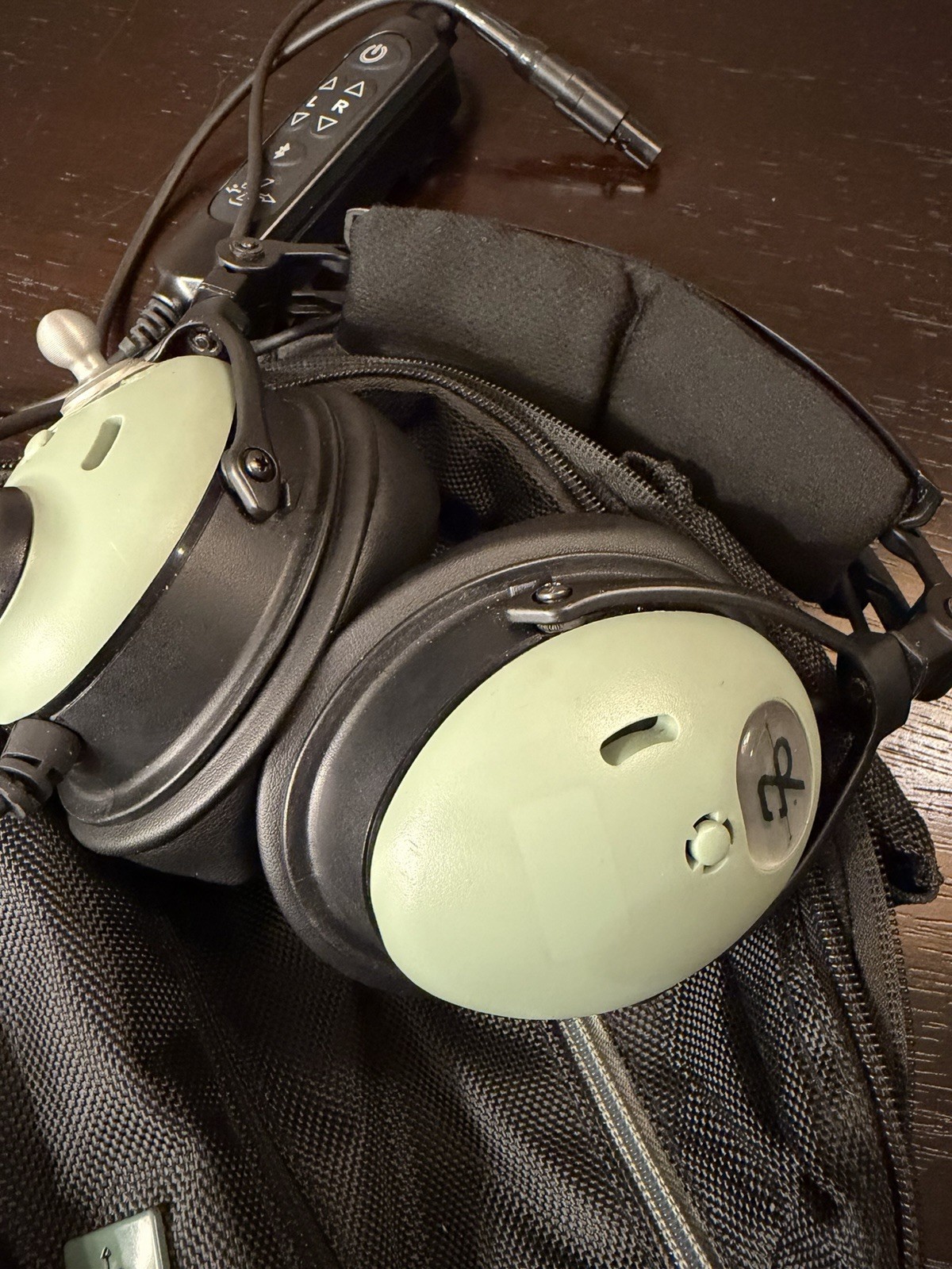 David Clark DC One-XP (Panel Power LEMO Plug) Noise Canceling Aviation Headset