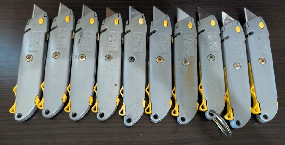 Lot of 10 Stanley 10-499 Utility Knives