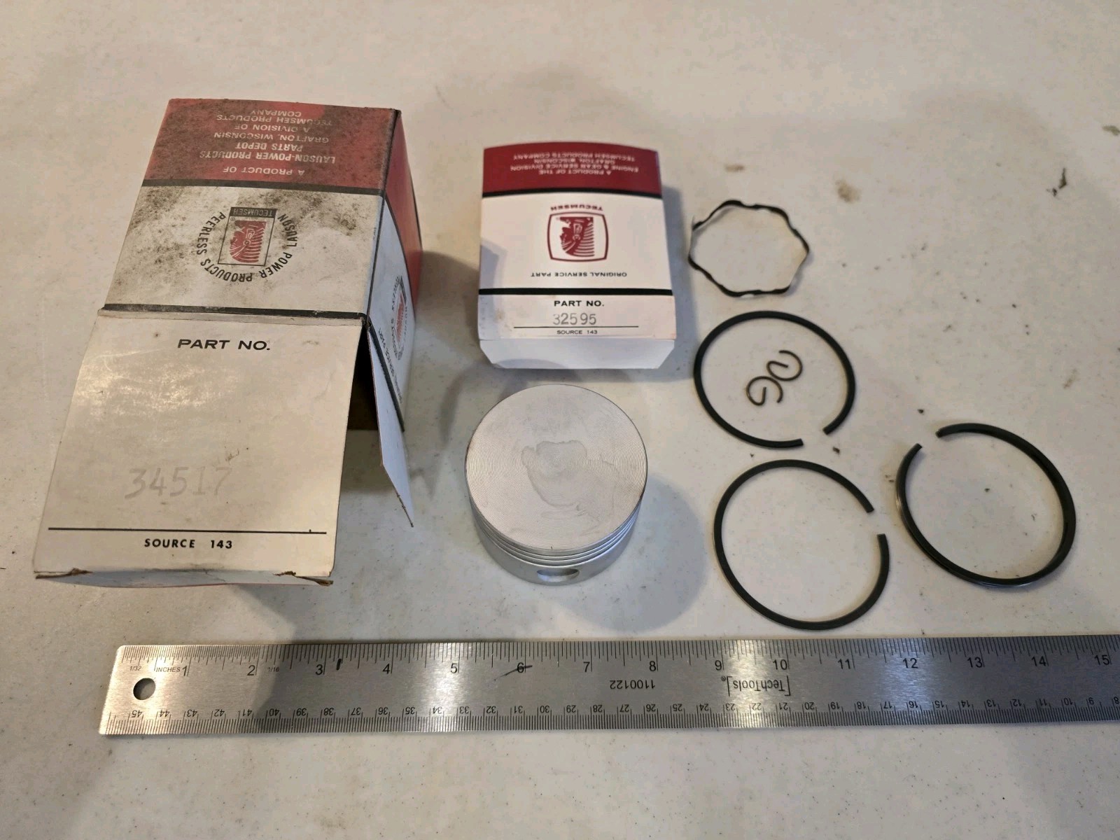 NOS TECUMSEH PISTON KIT WITH RINGS STD 34517 - FREE SHIPPING W/TRACKING