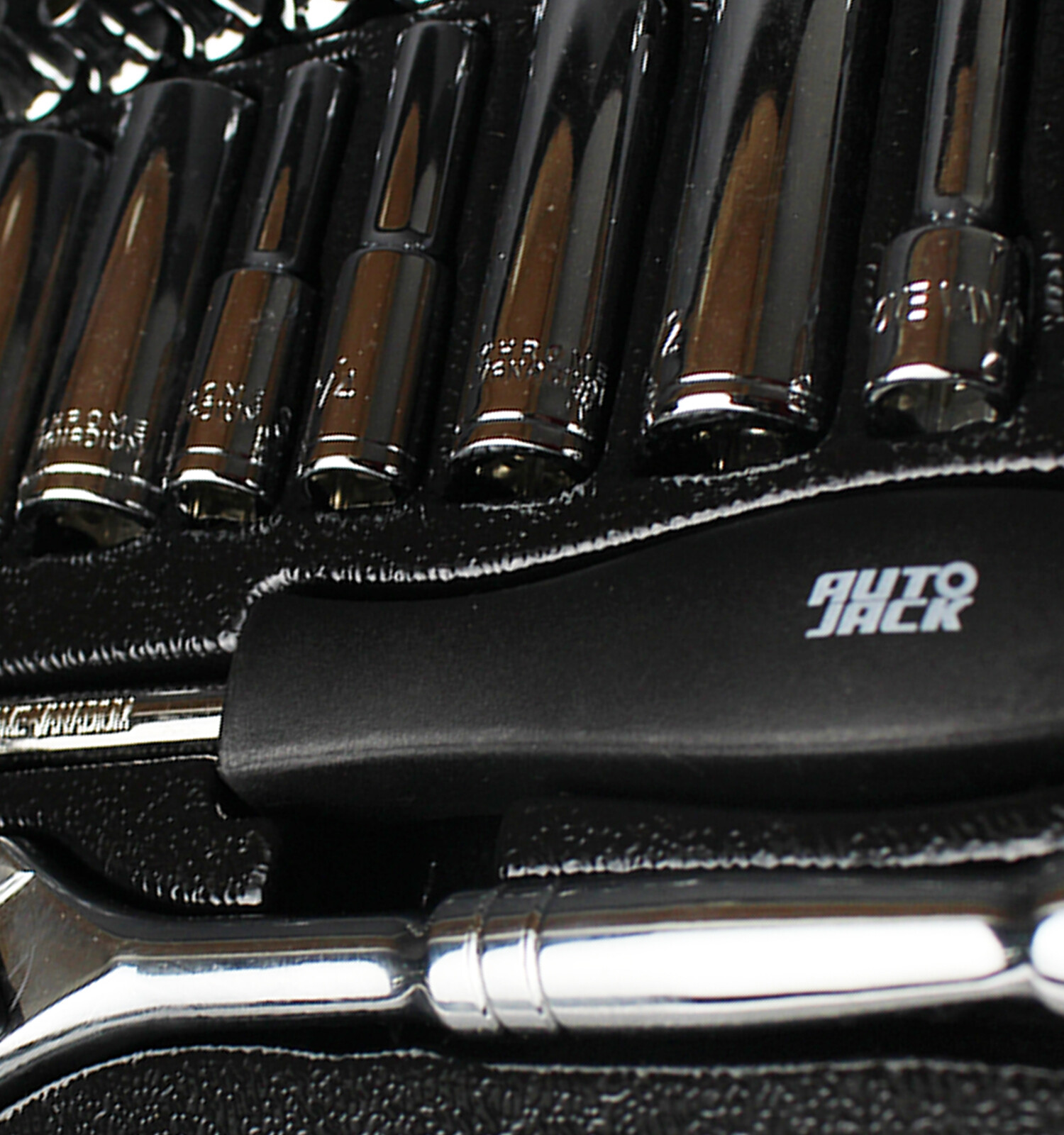 Socket Set ¼" Drive with Metric & Imperial Sizes Deep & Standard + Ratchet 41Pc