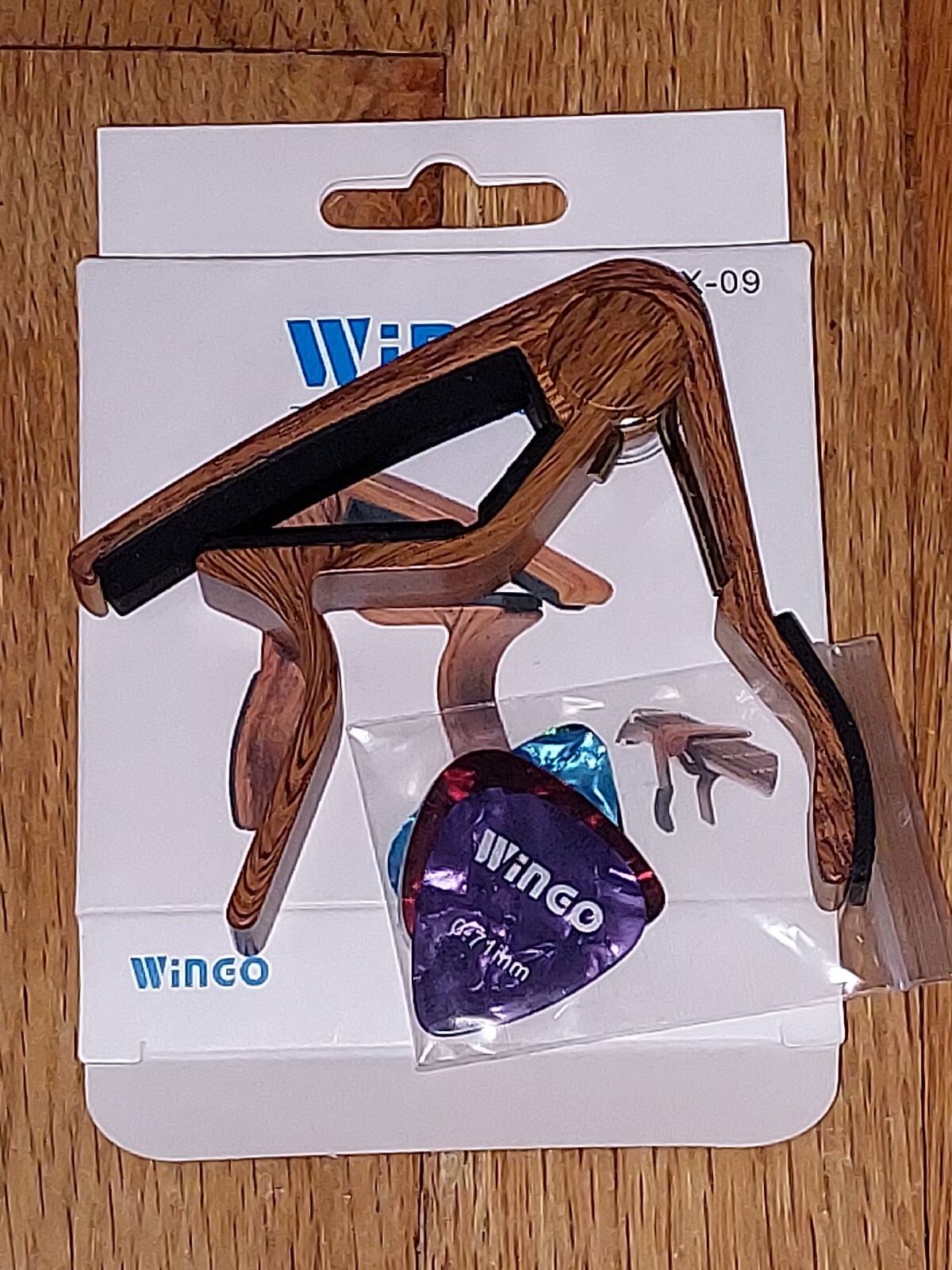 Wingo JX-09 Acoustic and Electric Guitar Capo - Rosewood Color & 5 Picks, New