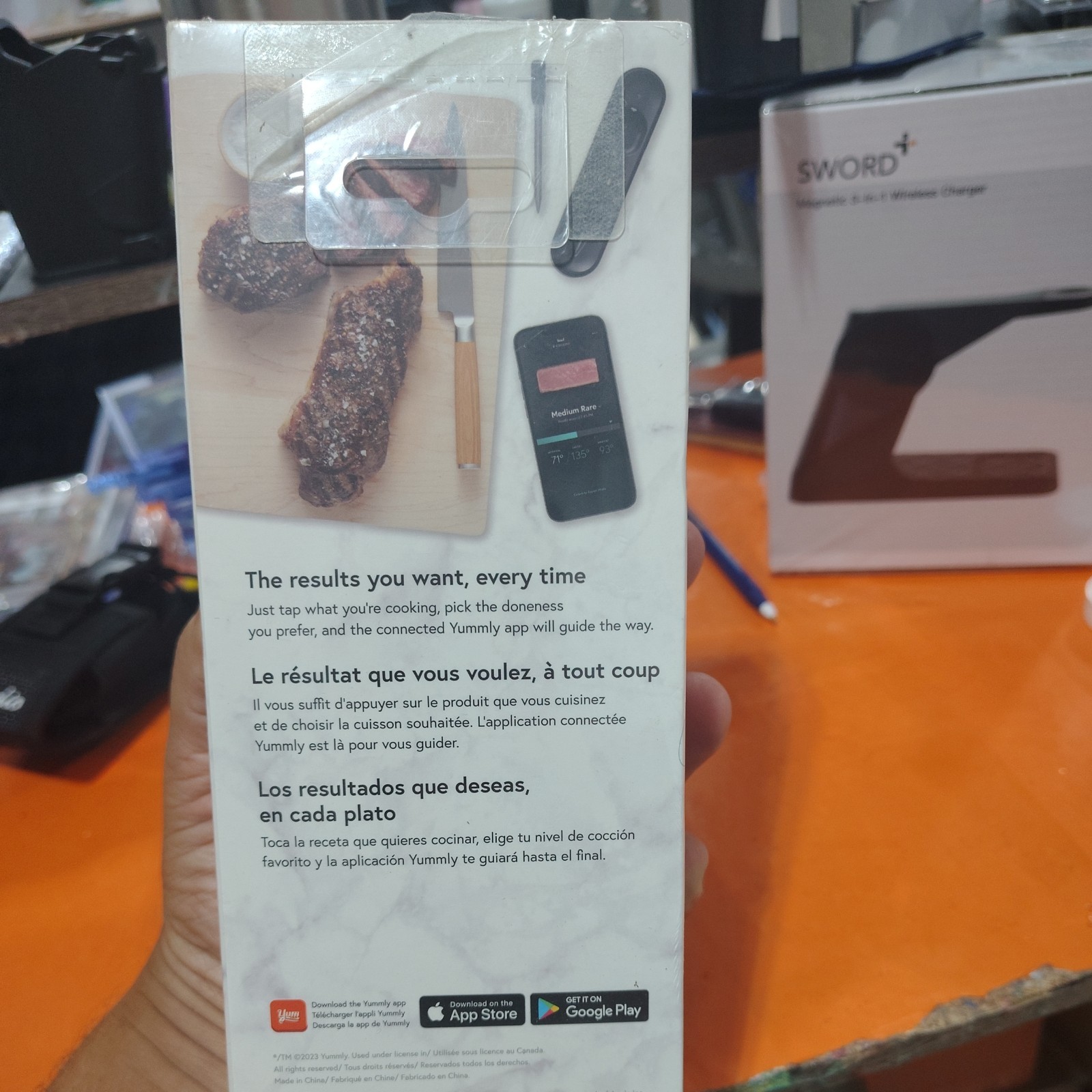 Yummly Smart Meat Thermometer Bluetooth Connectivity smoker