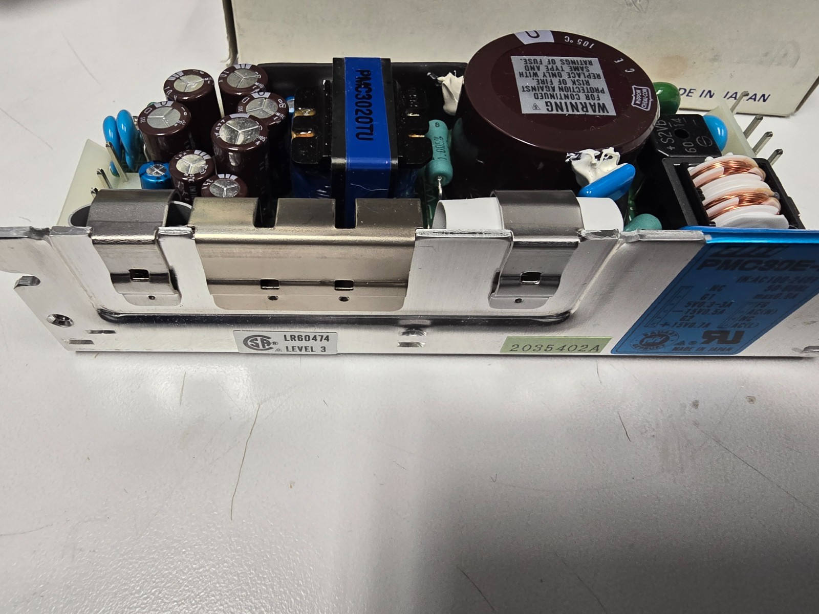 LOT 2 SWITCHING REGULATOR PMC 30E-2