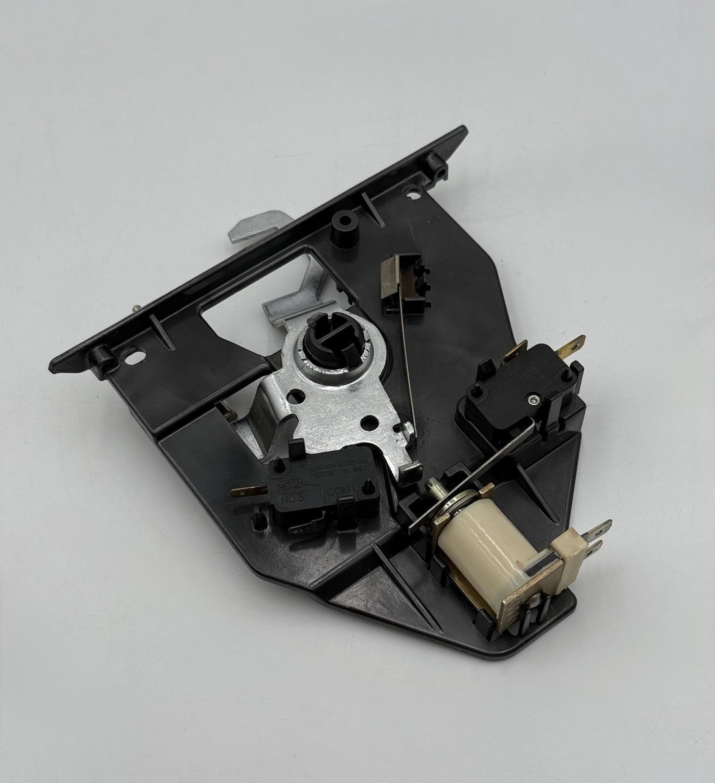 Whirlpool Built In Oven Door Latch Lock 4452264 4451896 8300958 4451424 4451425