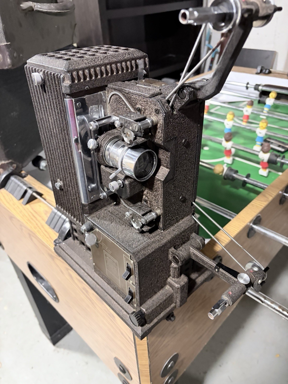 Vintage Eastman Kodak Kodascope Model L 16MM Movie Film Projector w/ case & Oil