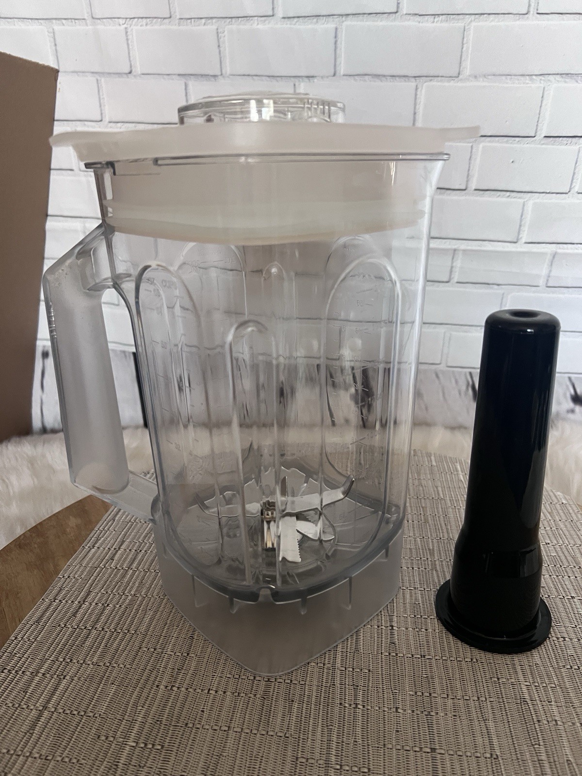 aeitto 8168MTB Blender Jar Pitcher Only Never Used