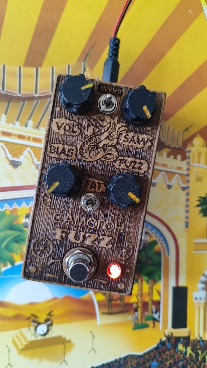 Samogon Fuzz Hybrid ToneBender mk2