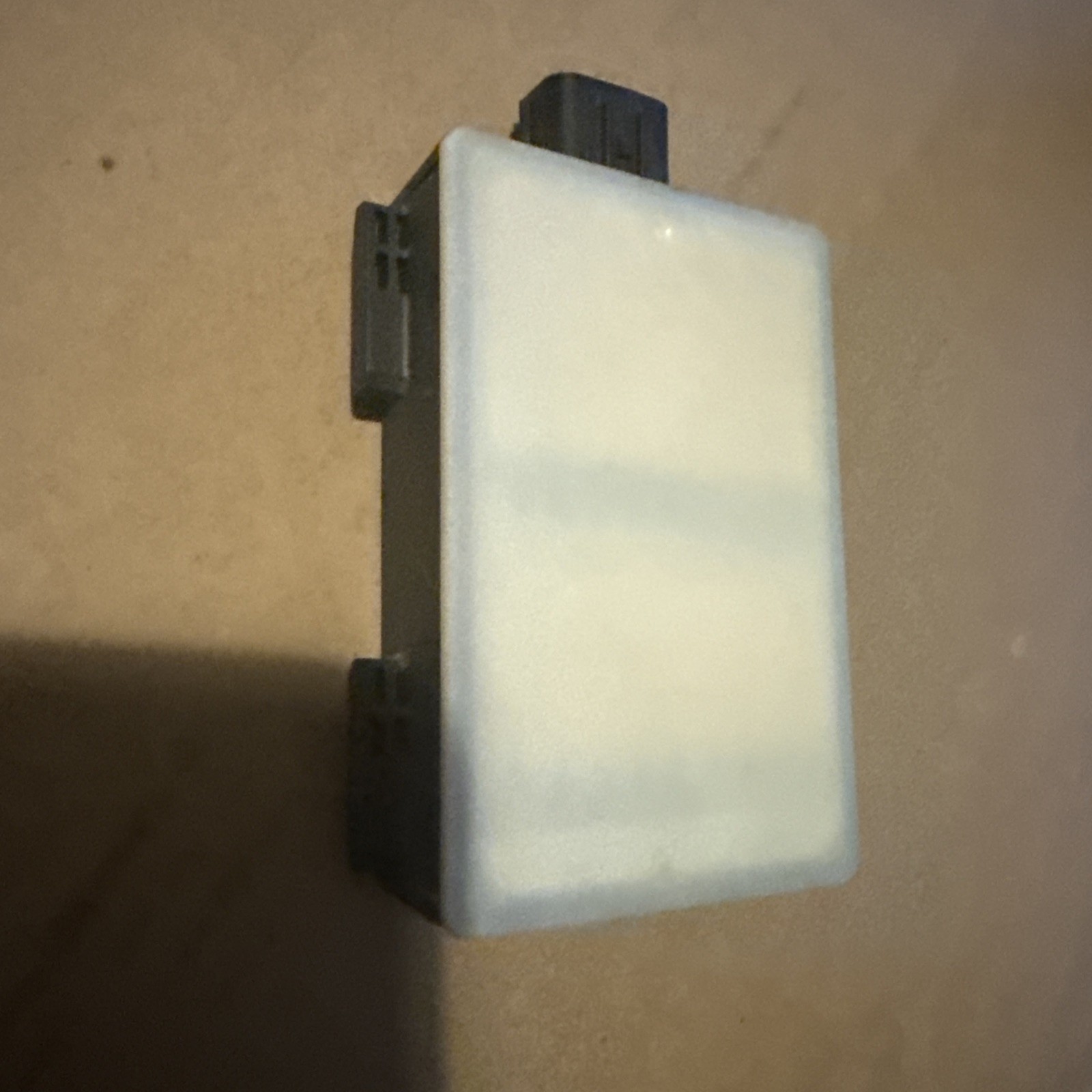 Volvo OEM Left Blind Spot Detection Sensor Module 31665692 XC60 XC90 S90 V90