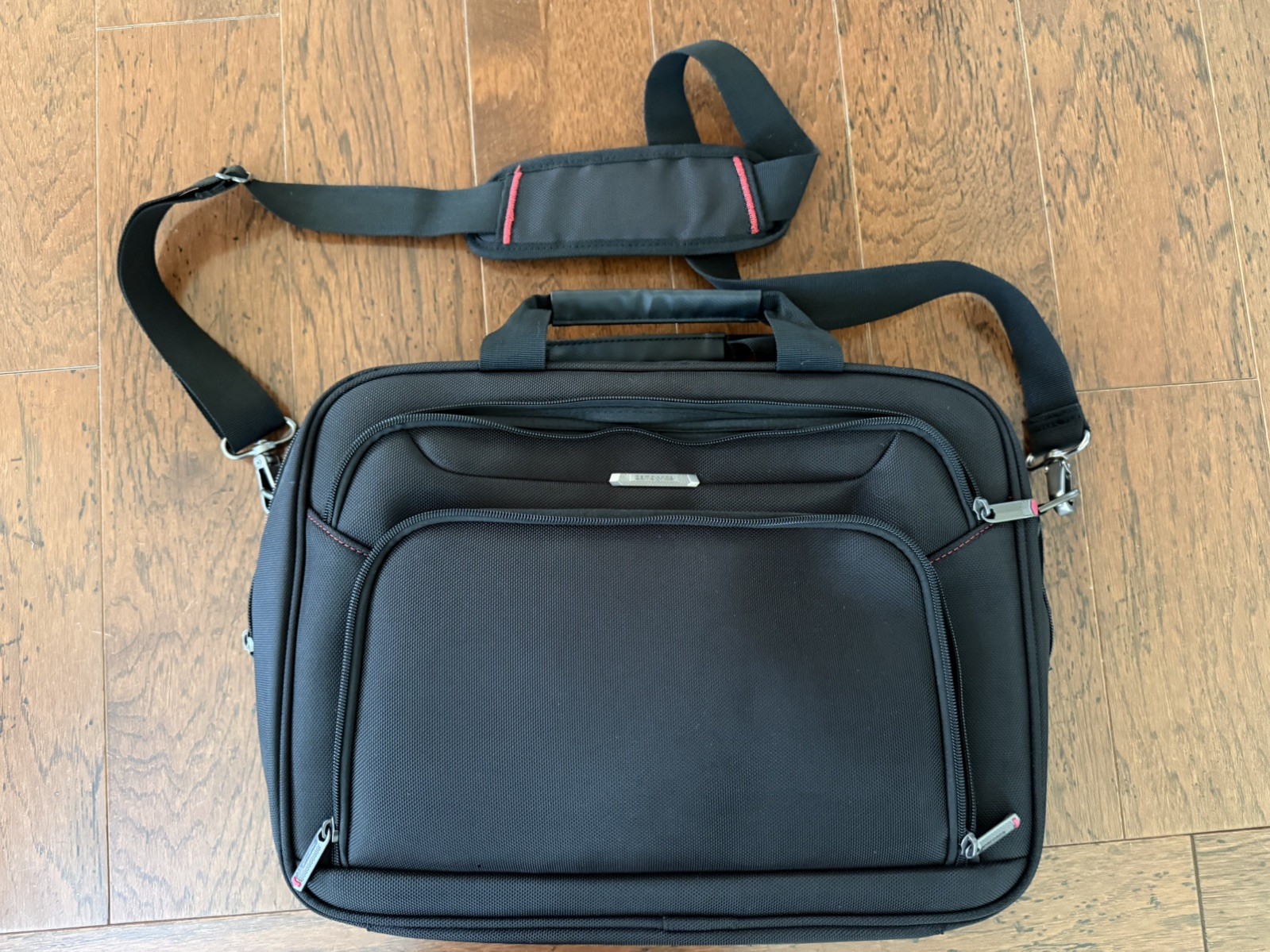 Samsonite Black Laptop Briefcase Bag 13"x17" Shoulder Strap Padded
