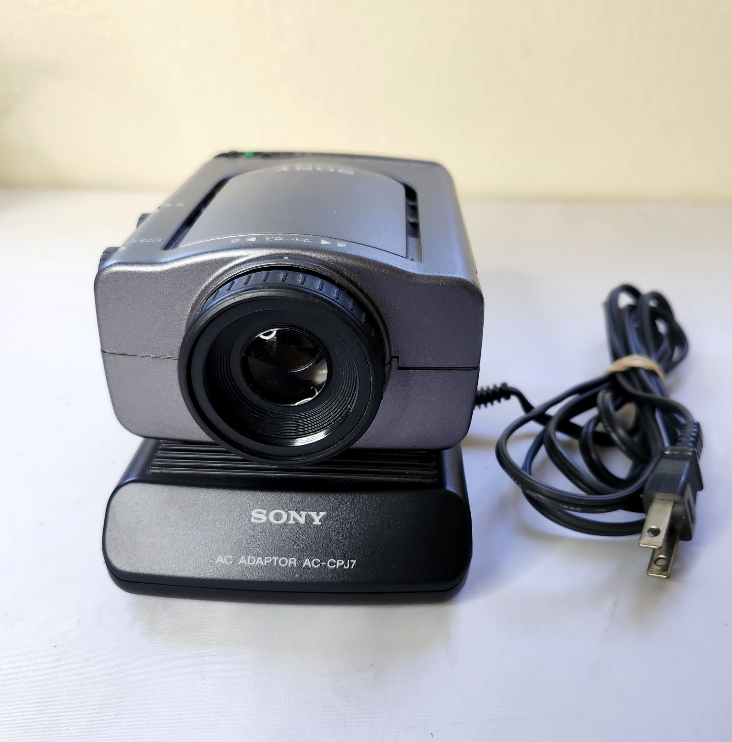 Sony Projector LCD CPJ-7 Vintage 90's  w/ Power Adapter -Made in Japan