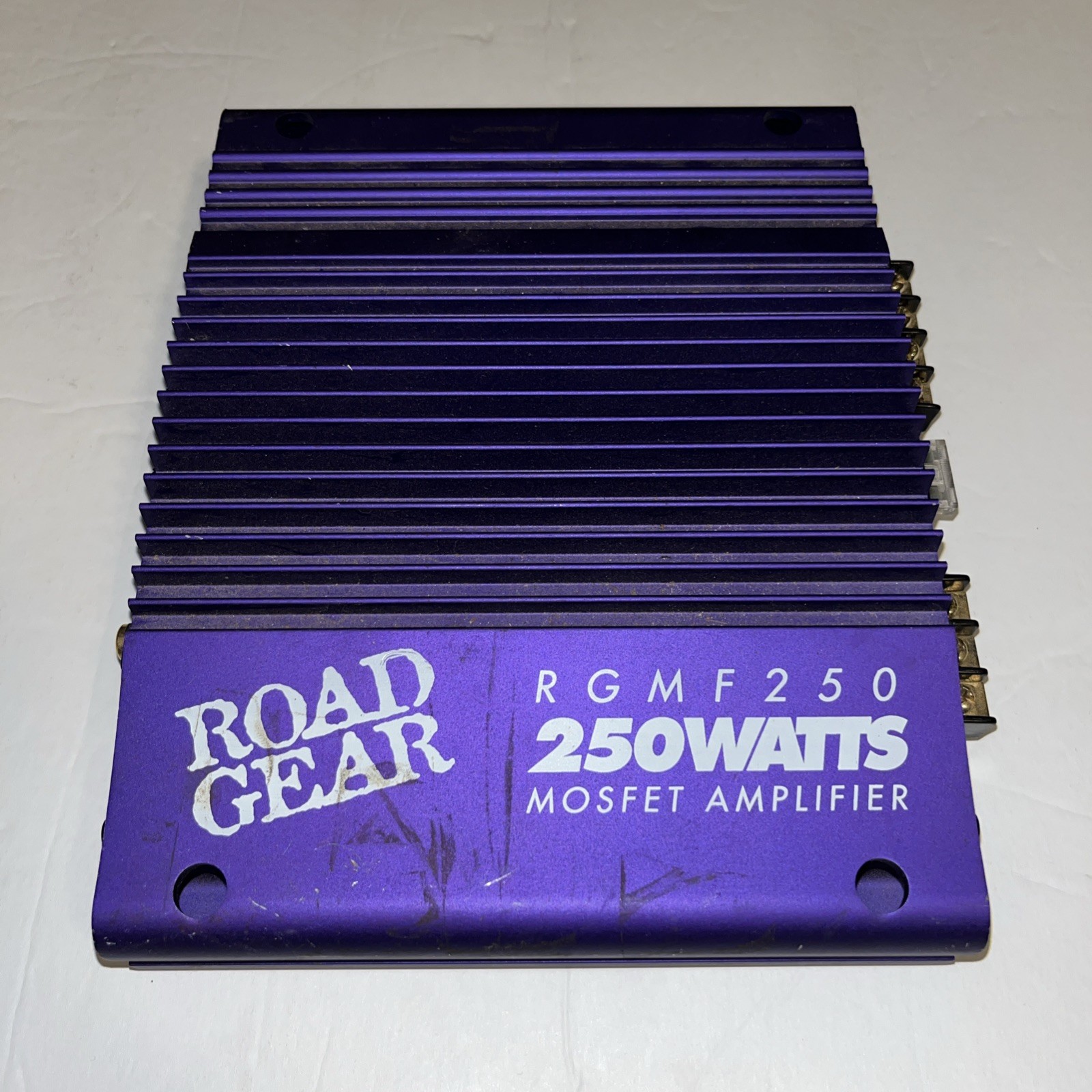 Road Gear RGMF250 250 Watts Mosfet Amplifier