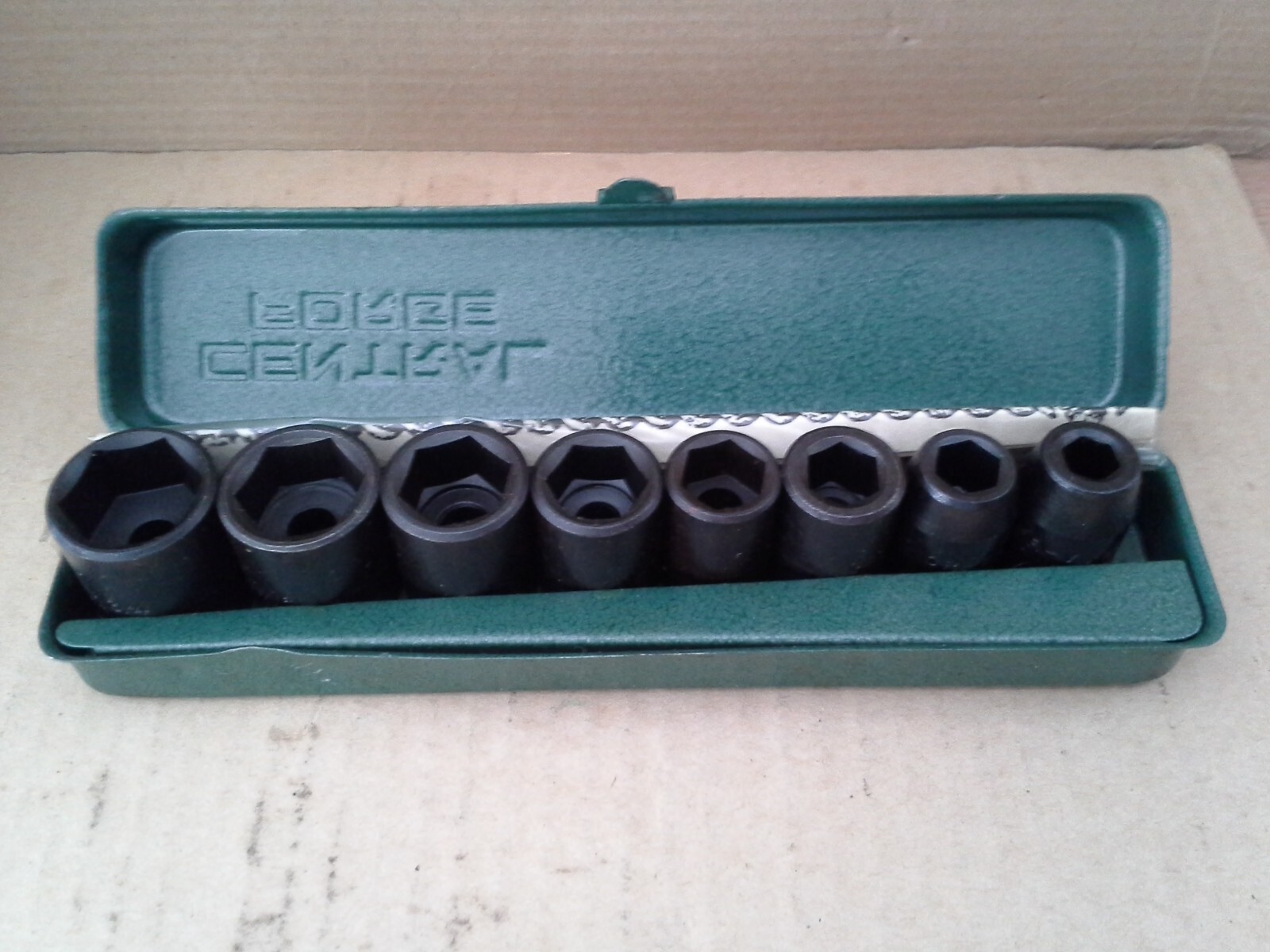 Central Forge 8 Piece Impact Socket Set. Very good condition