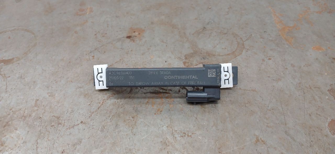 20 21 22 NISSAN KICKS LEFT REAR KEYLESS ENTRY ANTENNA MODULE ASSEMBLY OEM