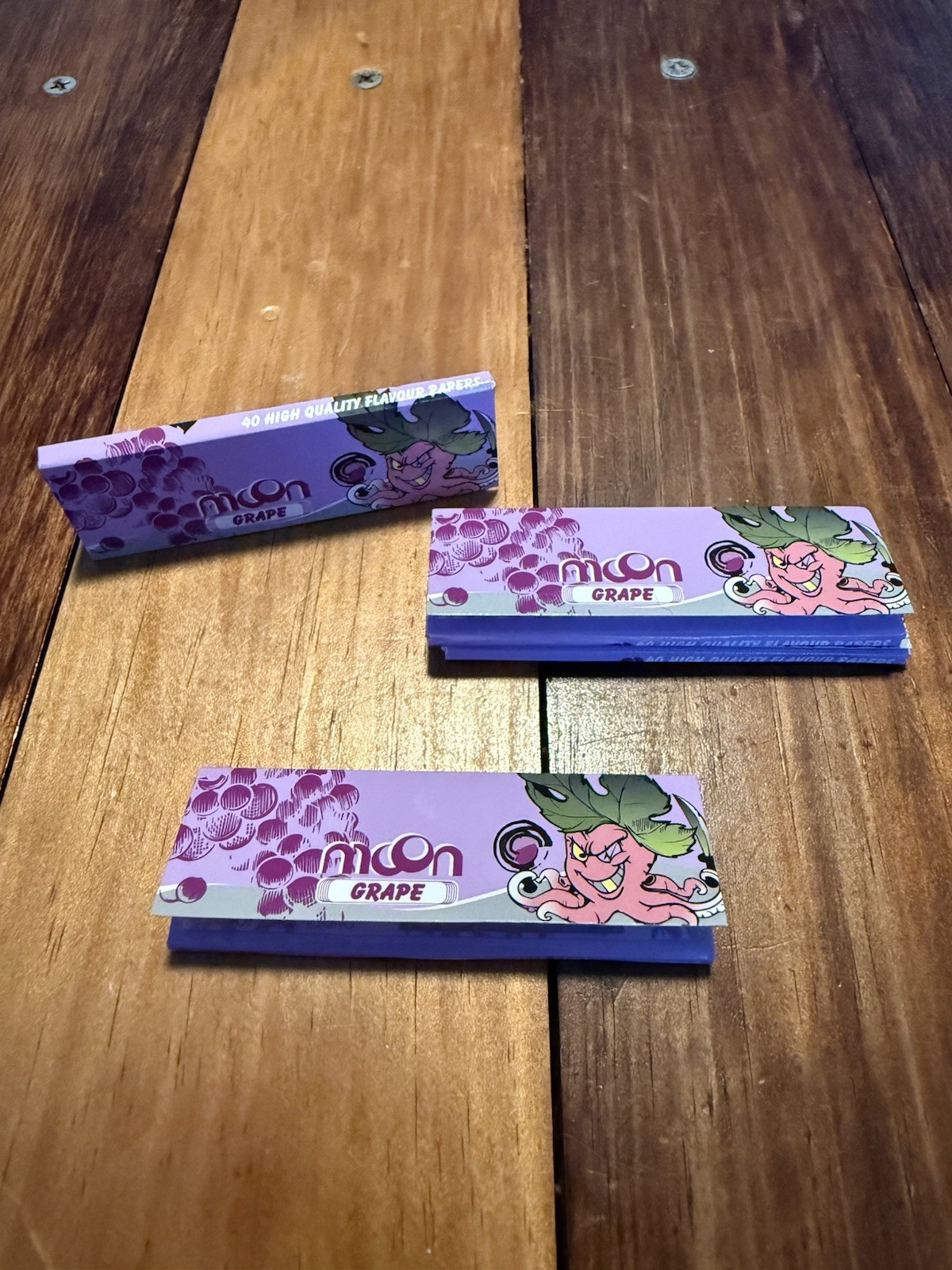 Moon Grape Rolling Papers 1.00 (short)