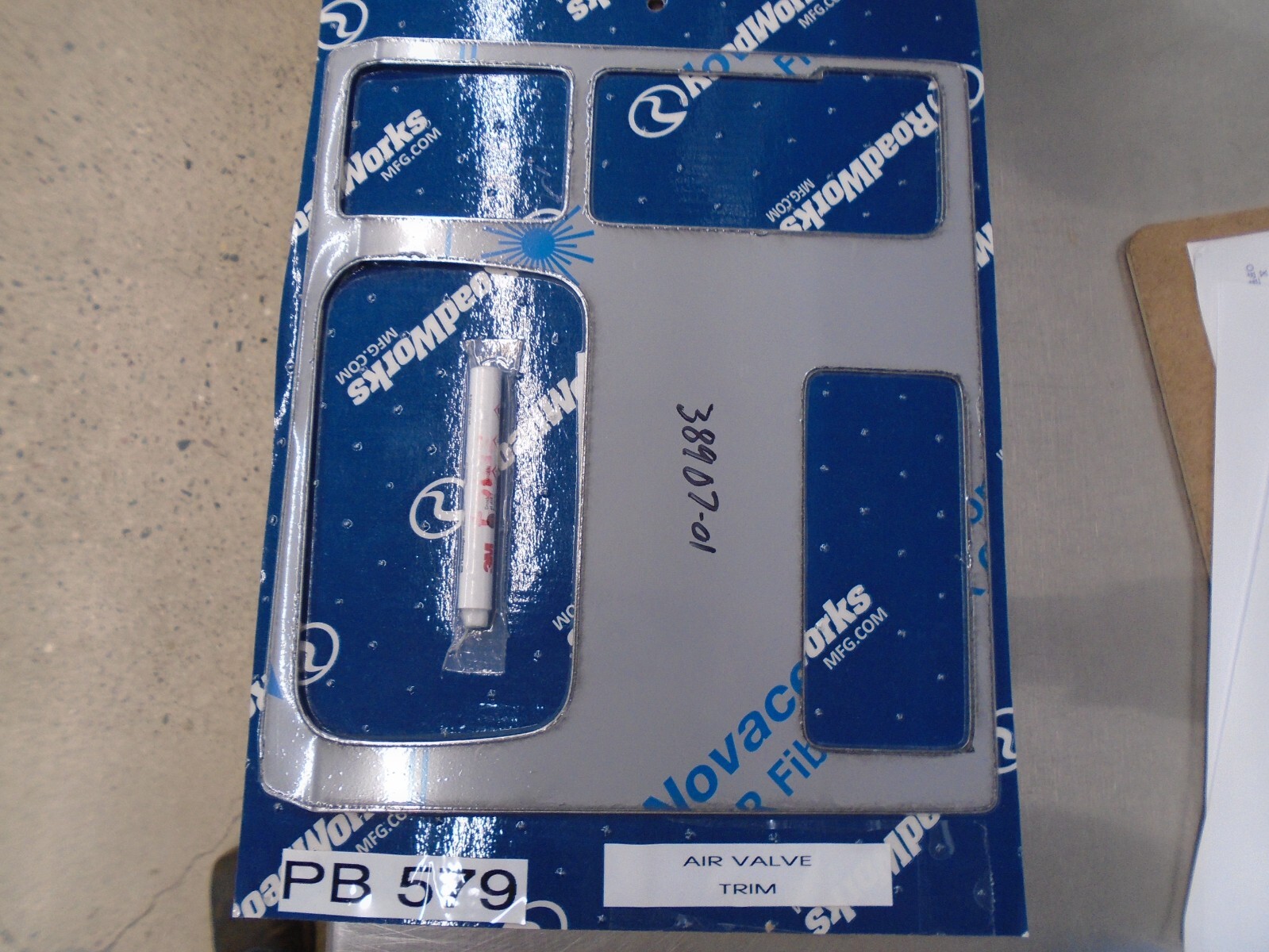 RoadWorks PB 567/579 Interior Air Valve Stainless Steel Panel 38907